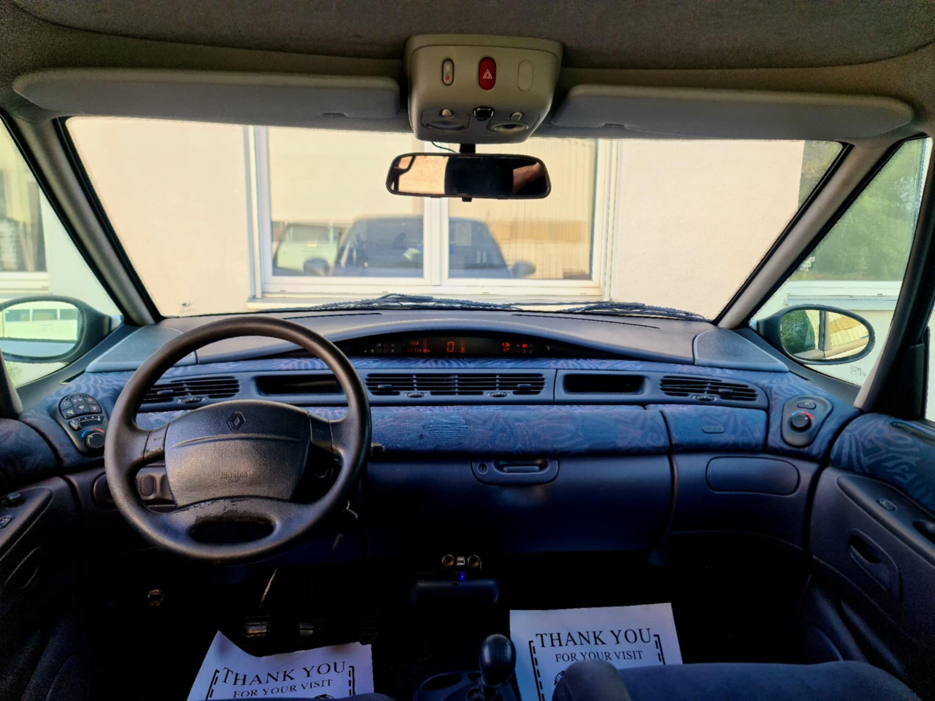 RENAULT Grand Espace 2.0 Alizé-image-9