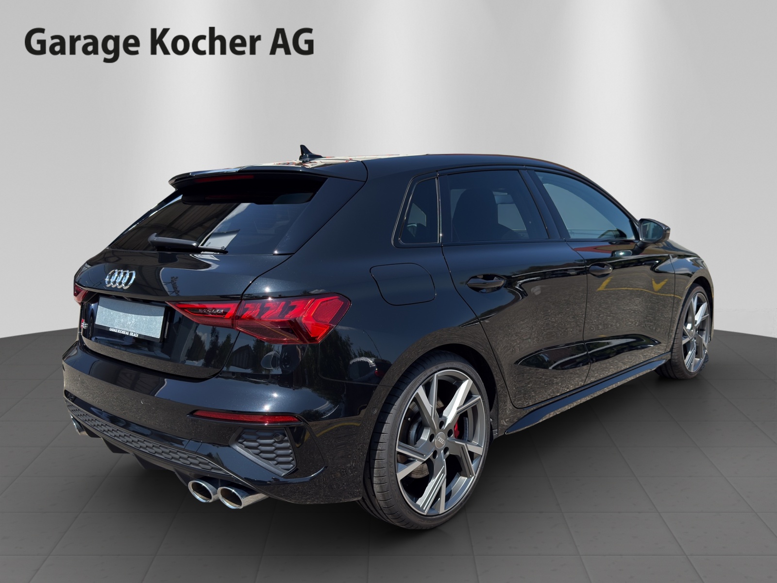 AUDI S3 Sportback 2.0 TFSI quattro S-tronic-image-5
