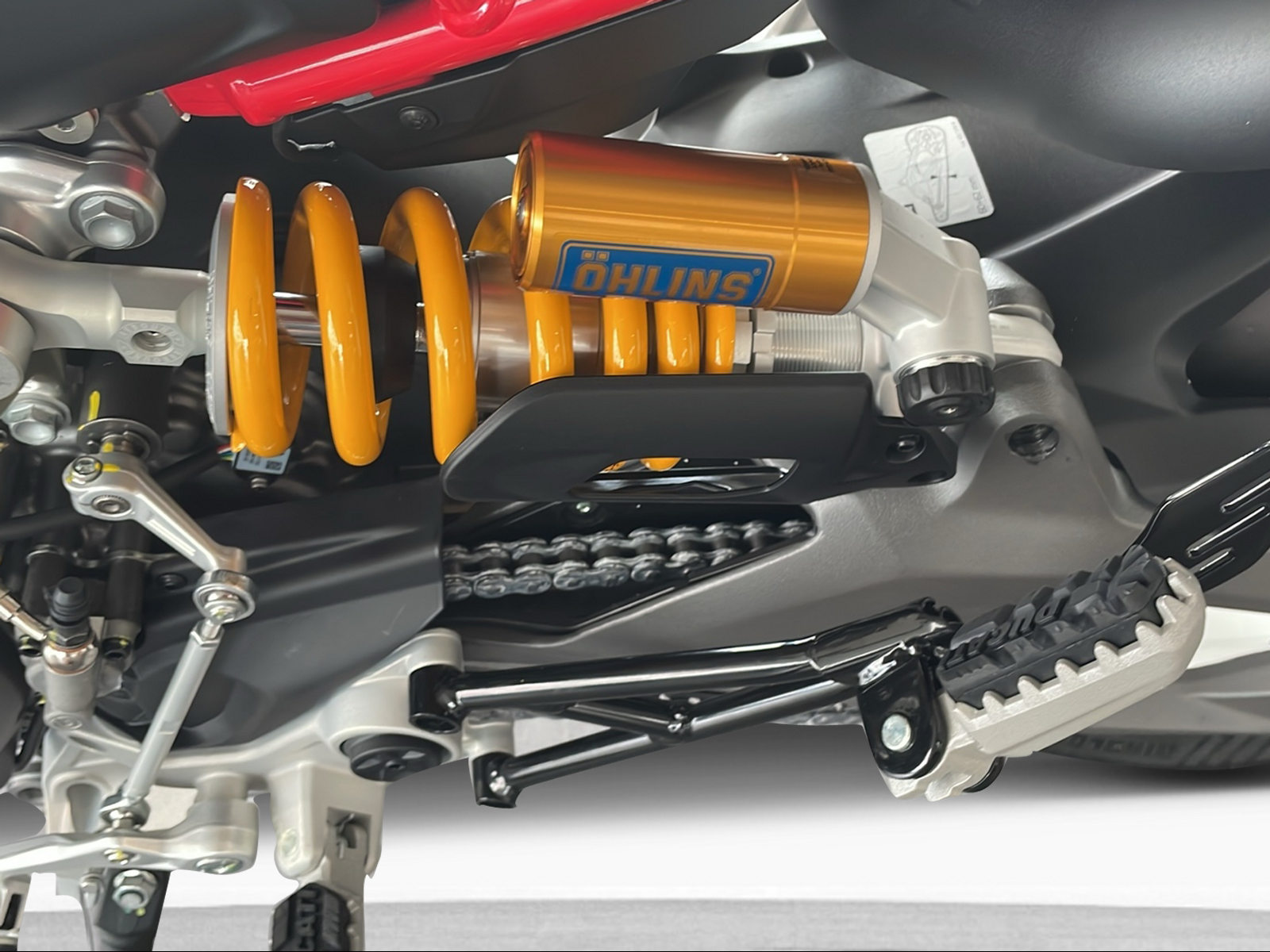 DUCATI 890 Hypermotard V2 SP ABS-image-8