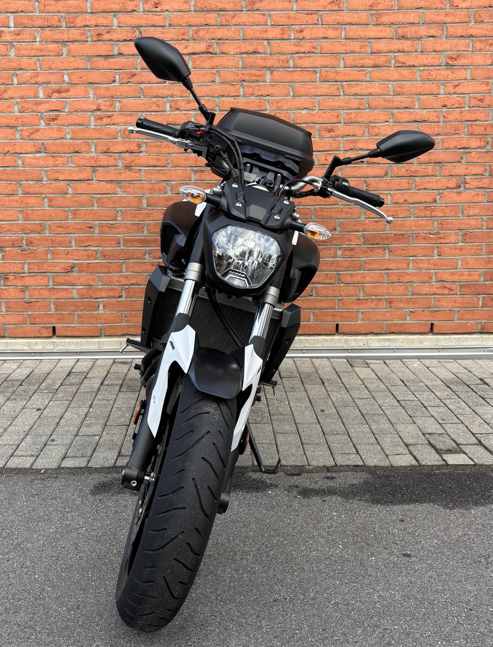 YAMAHA MT-07-image-2