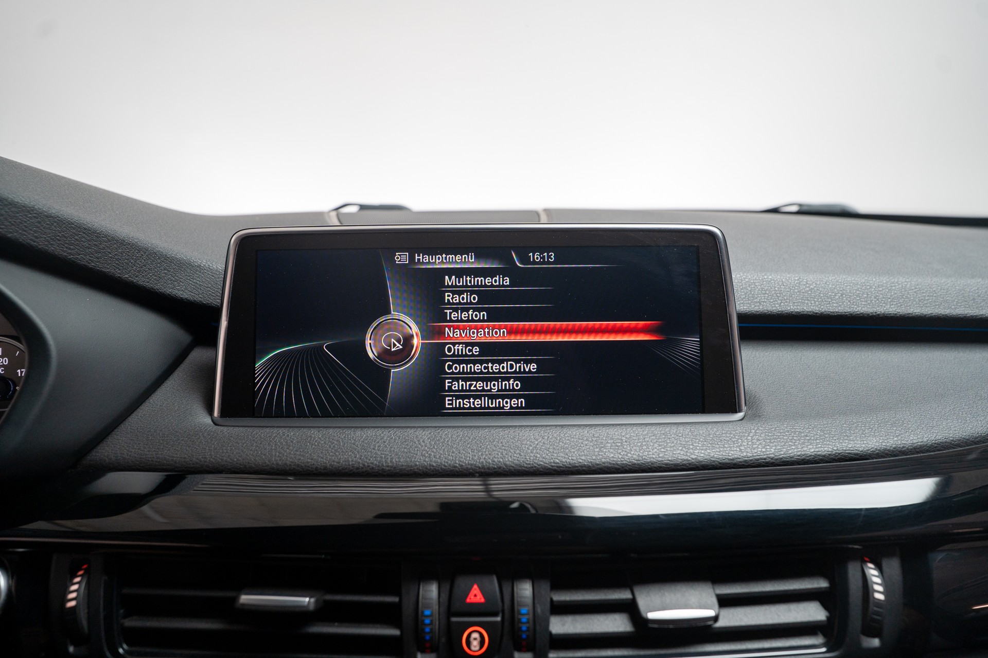 BMW X5 50i xDrive SAG / 360°Kamera / el.Heckklappe / Tempomat-image-23