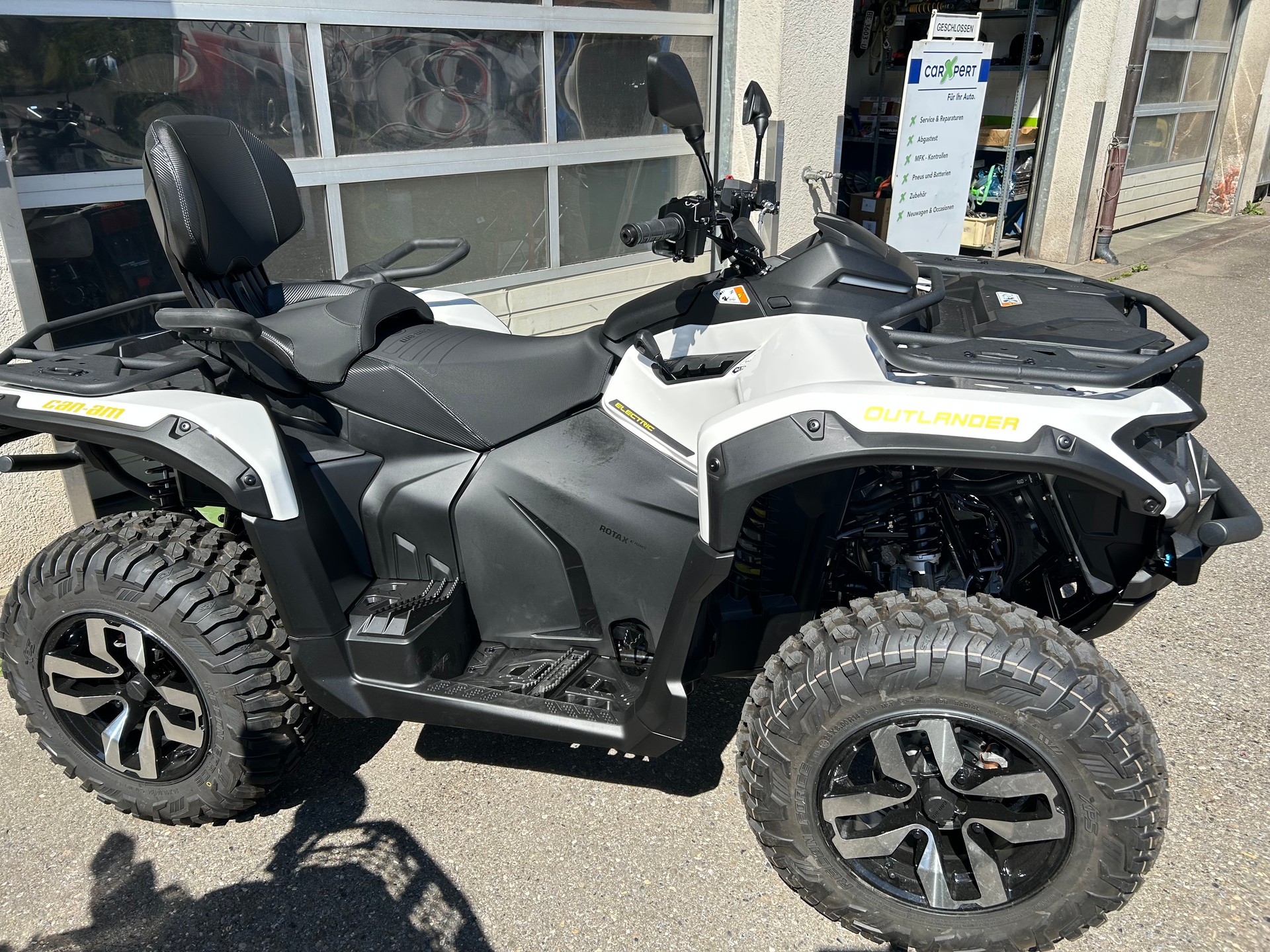 CAN-AM Elektro-image-0