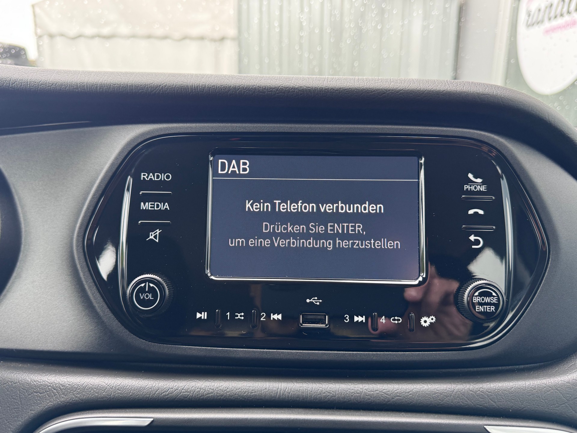 FIAT Tipo Hybrid 1.5 Cult+Automat+Klimaanlage+Bluetooth+Tempomat+8-fach bereift+-image-20