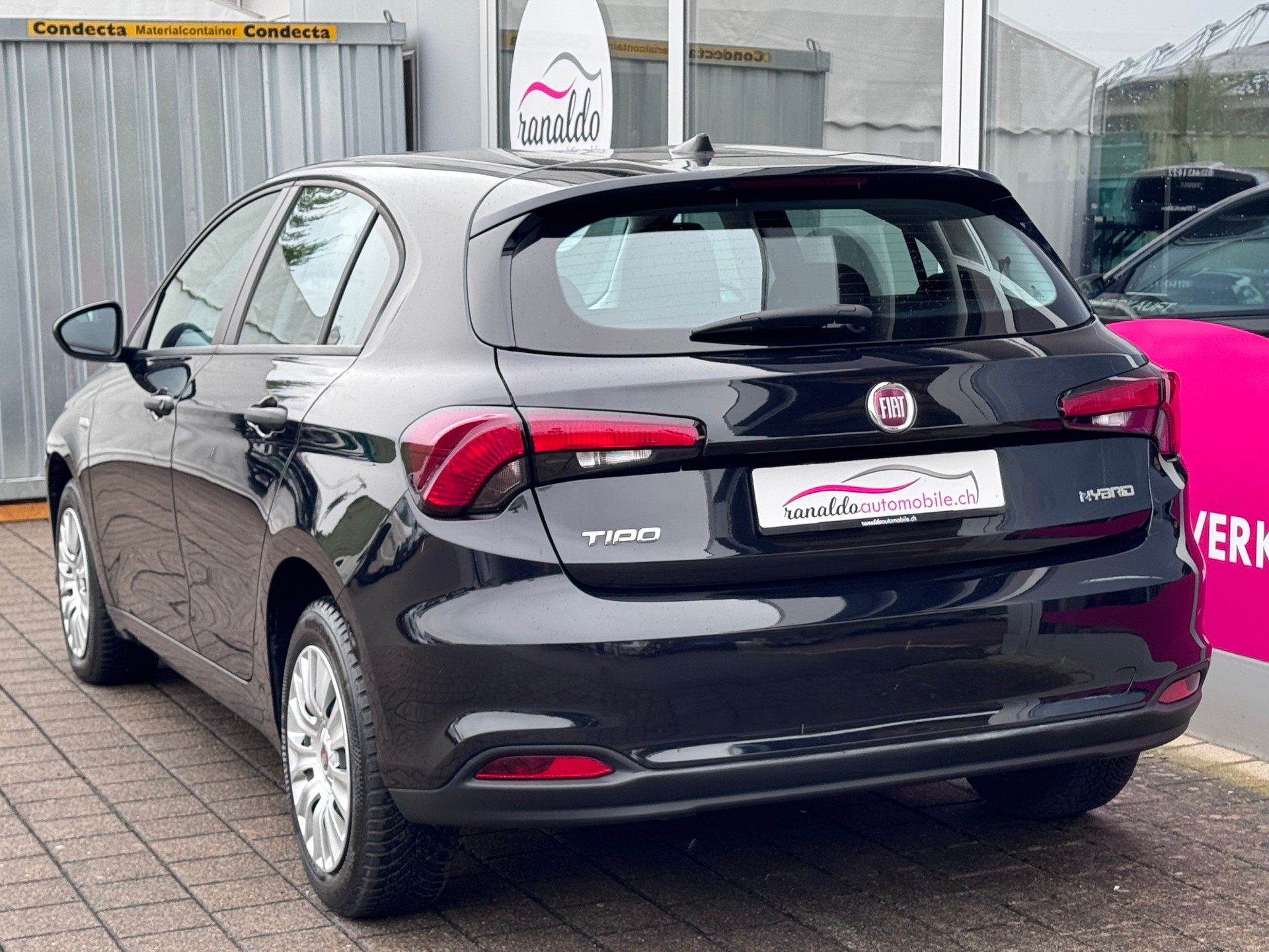 FIAT Tipo Hybrid 1.5 Cult+Automat+Klimaanlage+Bluetooth+Tempomat+8-fach bereift+-image-5