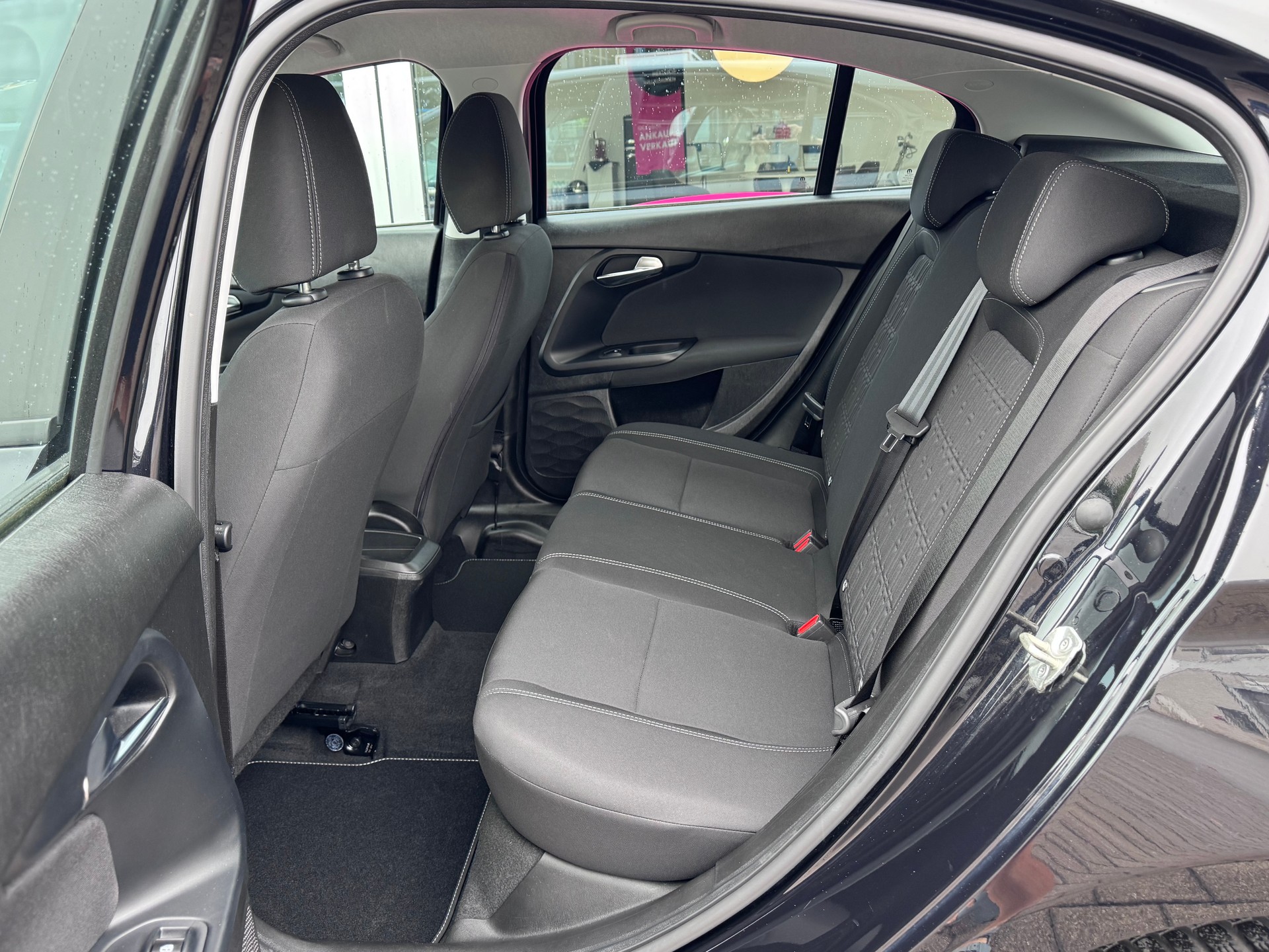 FIAT Tipo Hybrid 1.5 Cult+Automat+Klimaanlage+Bluetooth+Tempomat+8-fach bereift+-image-8