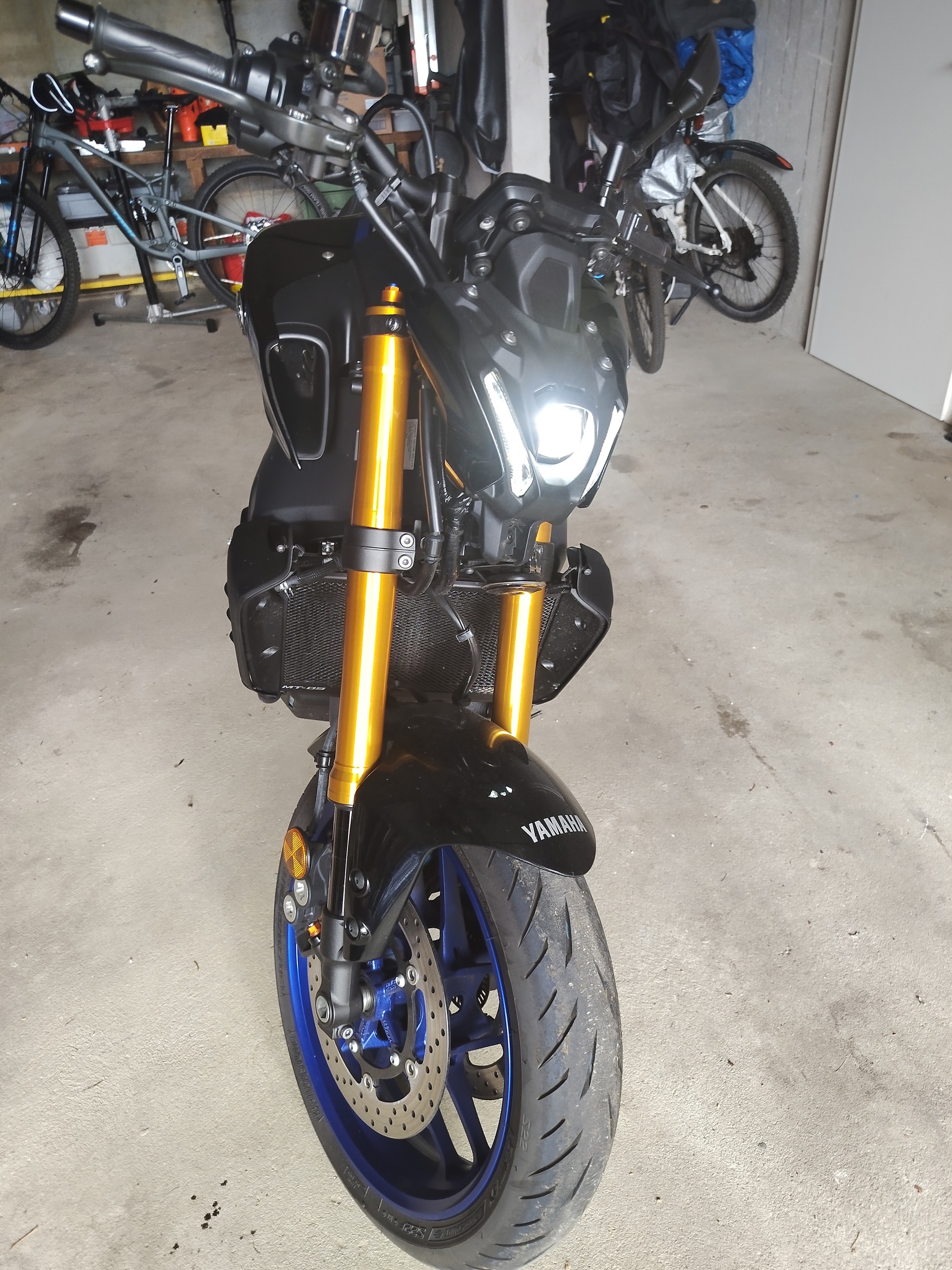 YAMAHA MT-09 SP-image-3