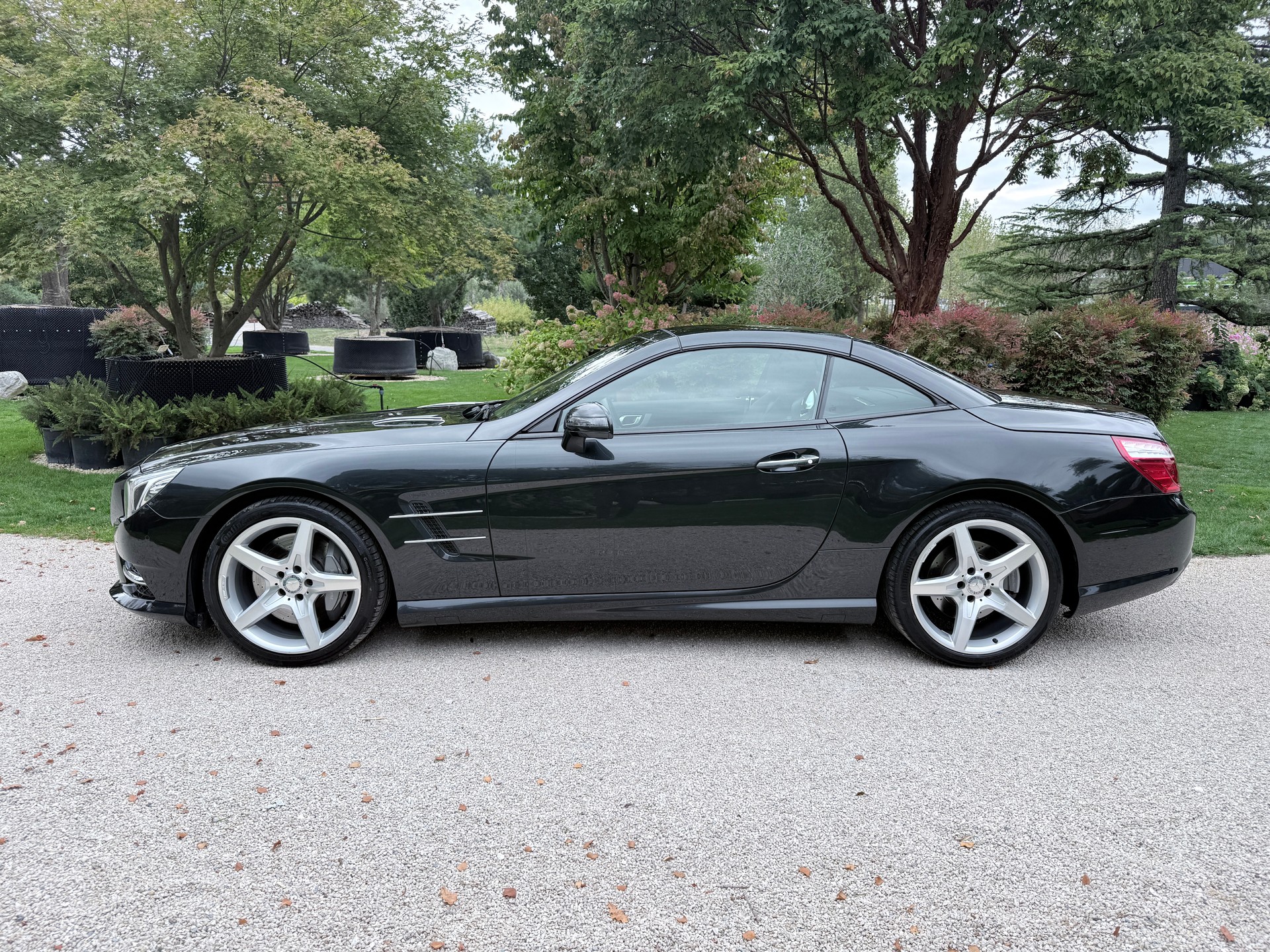 MERCEDES-BENZ SL 500 7G-Tronic-showroom-element-1