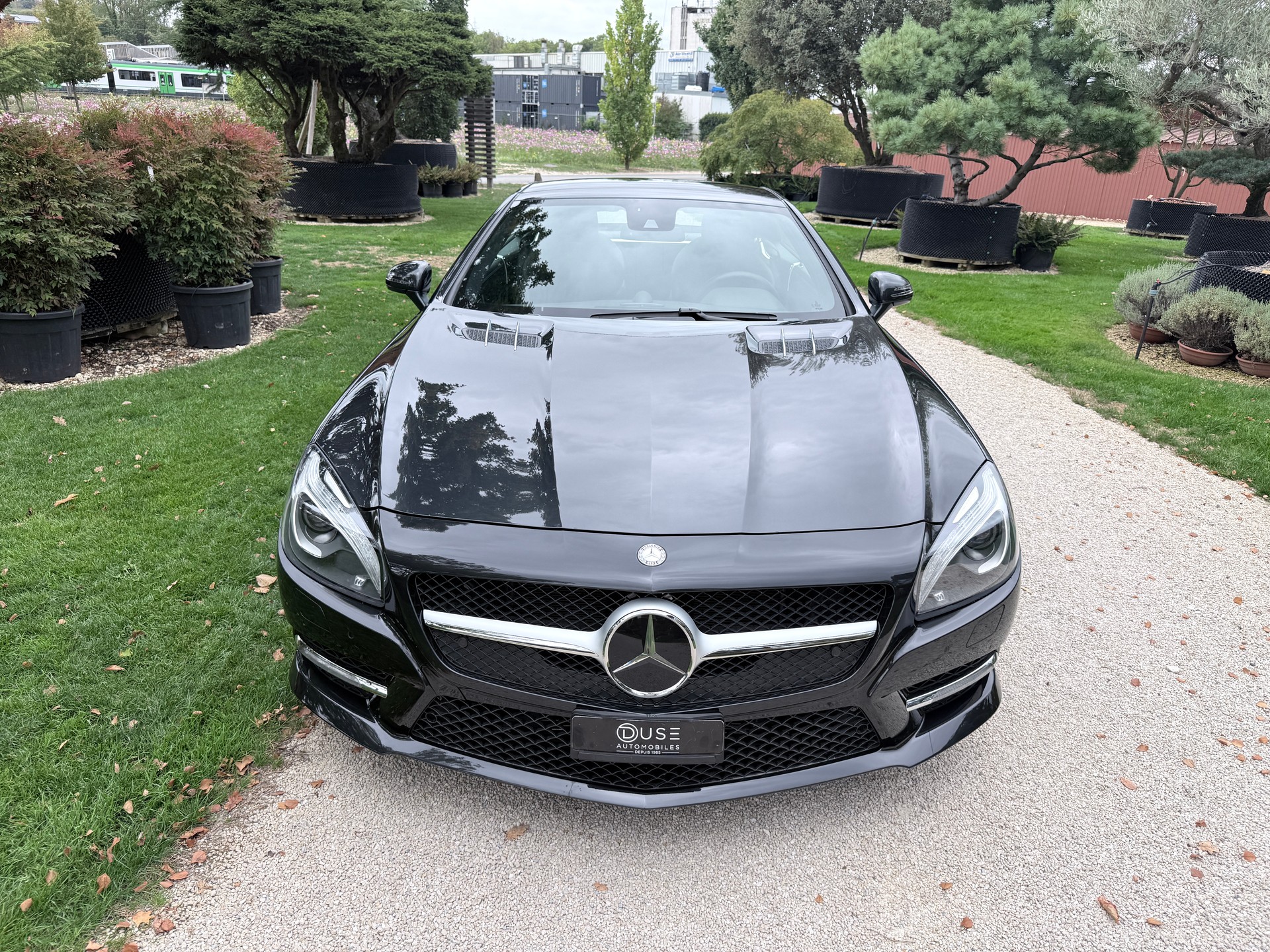 MERCEDES-BENZ SL 500 7G-Tronic-showroom-element-2