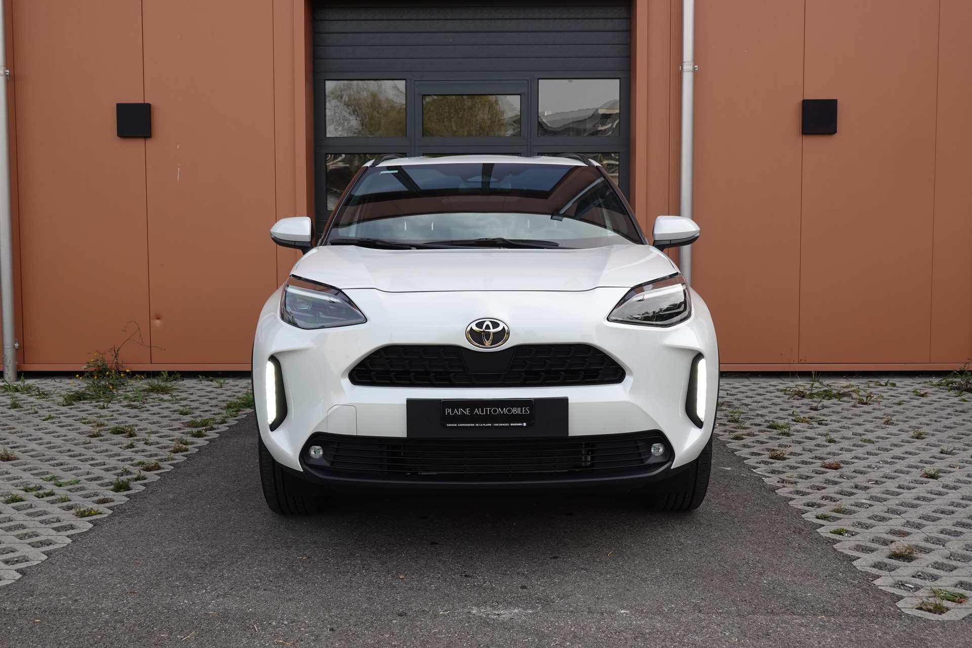 TOYOTA Yaris Cross 1.5 Trend e-CVT "* Garantie 10ans/185'000Kms * Sièges chauffants * Caméra de recul * Tempomat Adaptatif *"-showroom-element-1