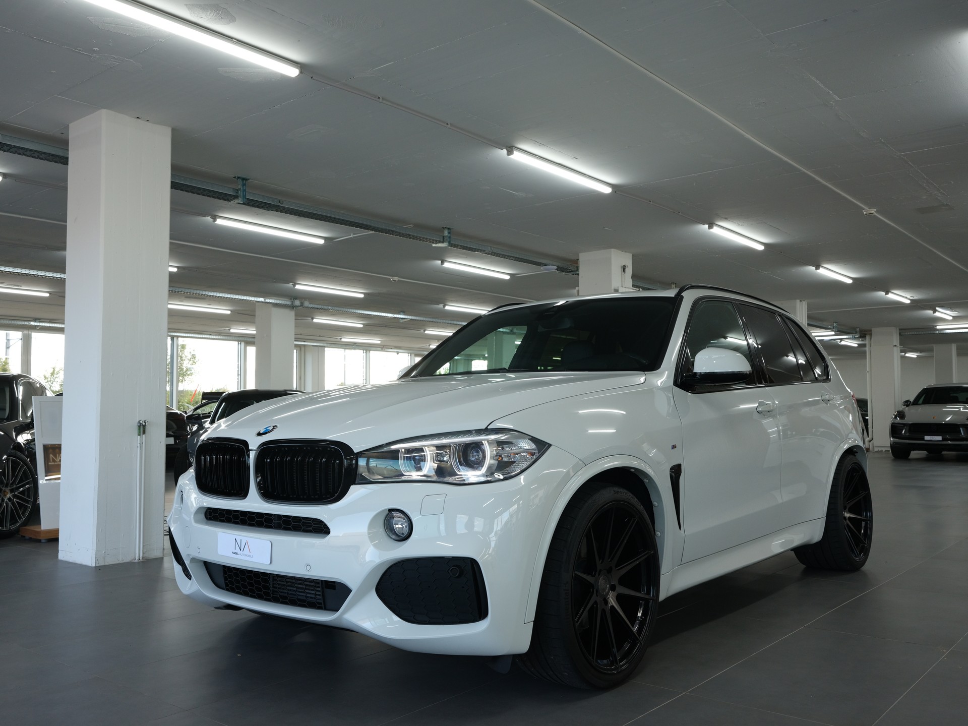 BMW X5 xDrive 30d Steptronic *Rückfahrkamera* *M-Paket* *Aversus*-image-9
