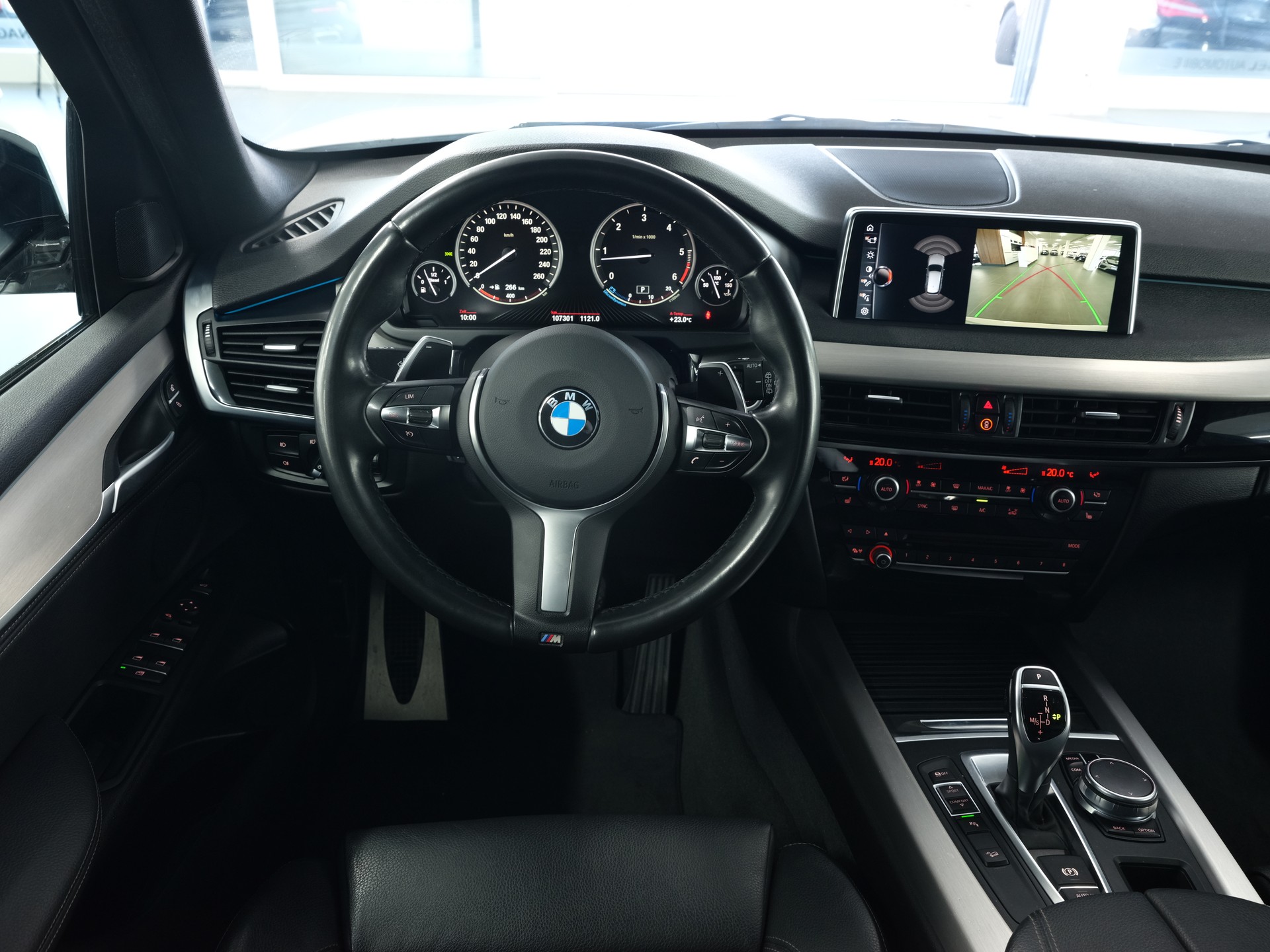 BMW X5 xDrive 30d Steptronic *Rückfahrkamera* *M-Paket* *Aversus*-image-23