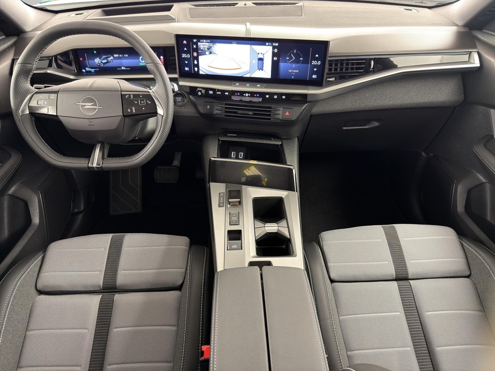 OPEL Grandland 1.6 T PHEV GS-image-6