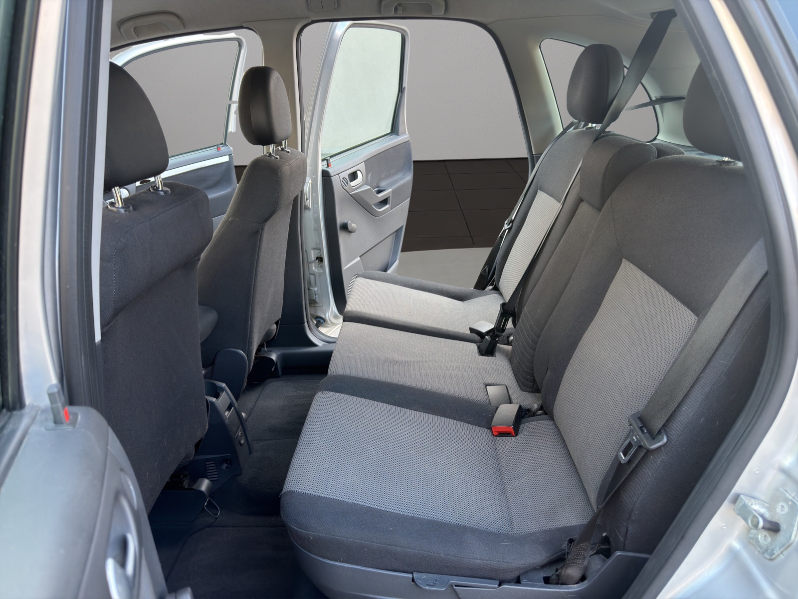 OPEL Meriva 1.6i 16V Enjoy-image-12