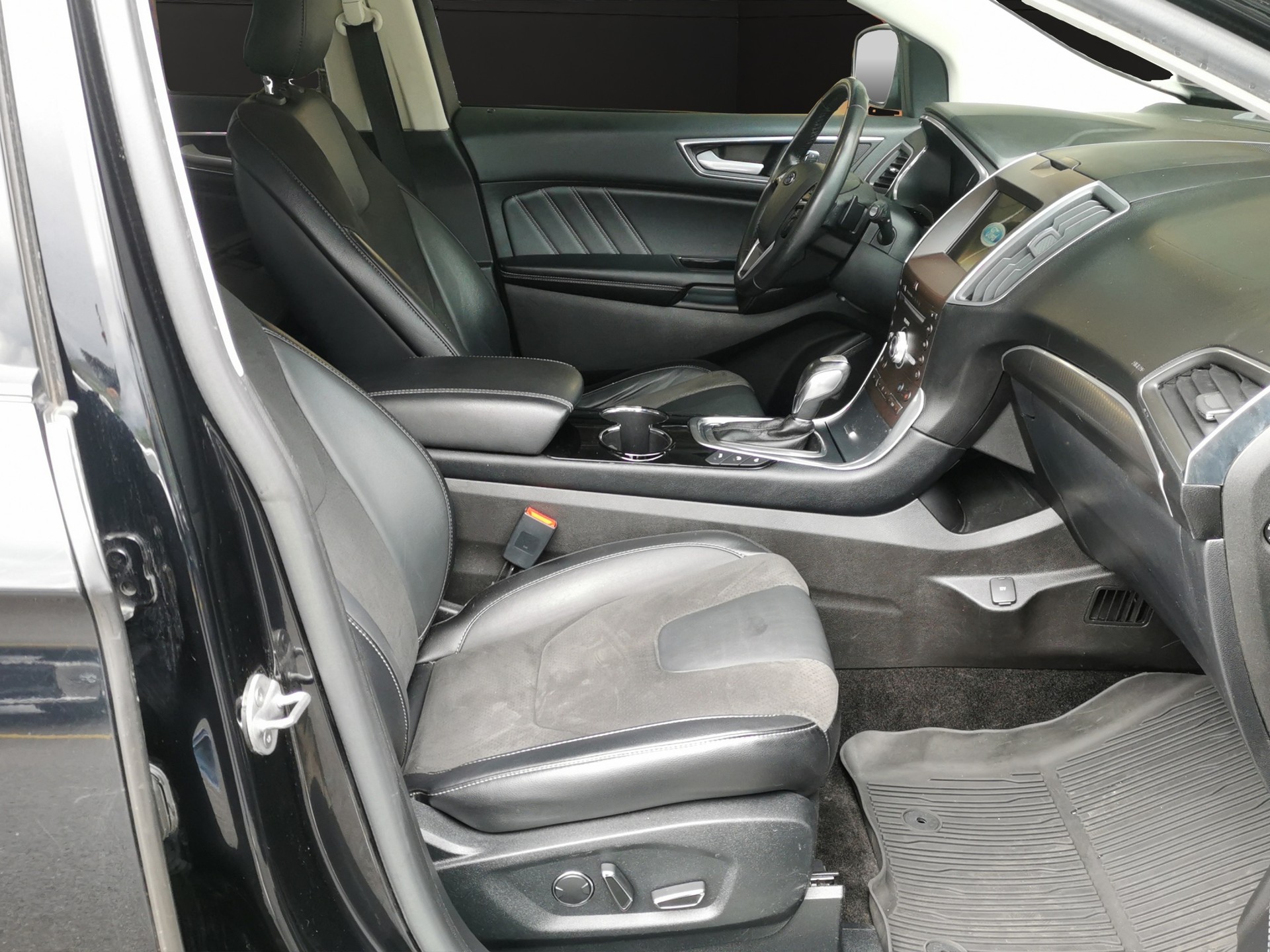 FORD Edge 2.0 TDCi Sport 4WD PowerShift-image-14
