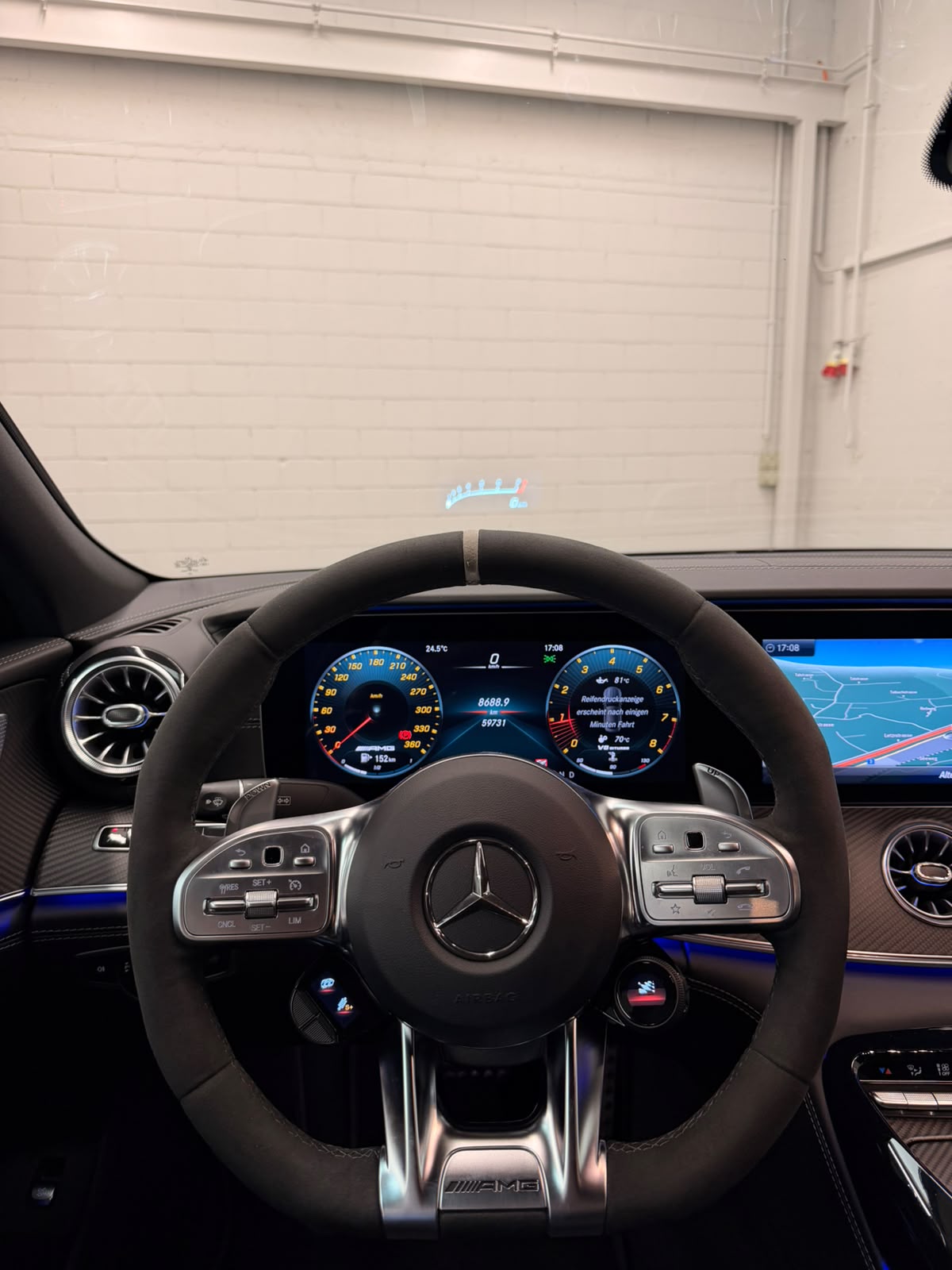 MERCEDES-BENZ AMG GT 4 63 S 4Matic+ Speedshift MCT All Black Performance Carbon Packet-image-15