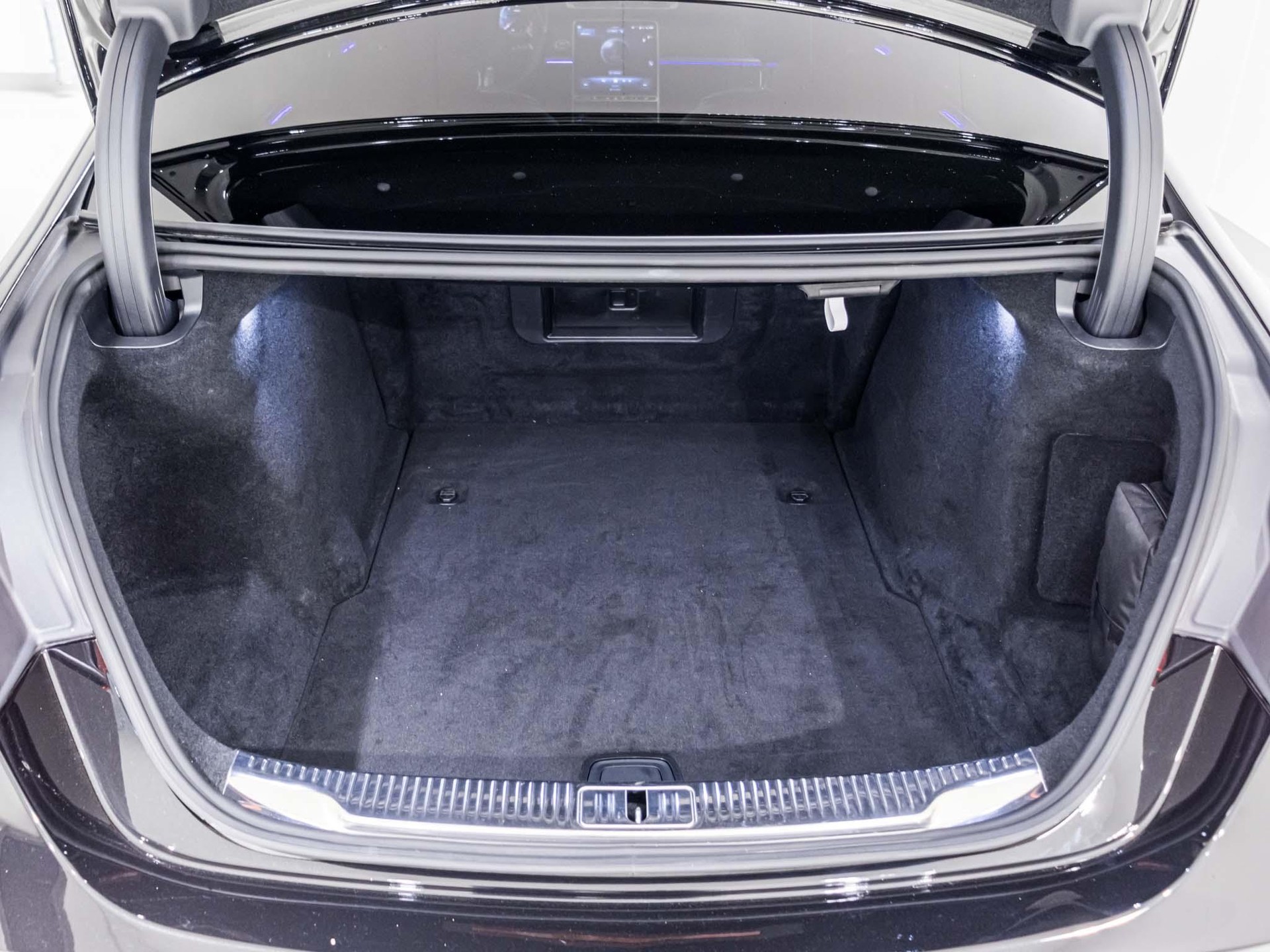 MERCEDES-BENZ S 350 d 4MATIC-image-13