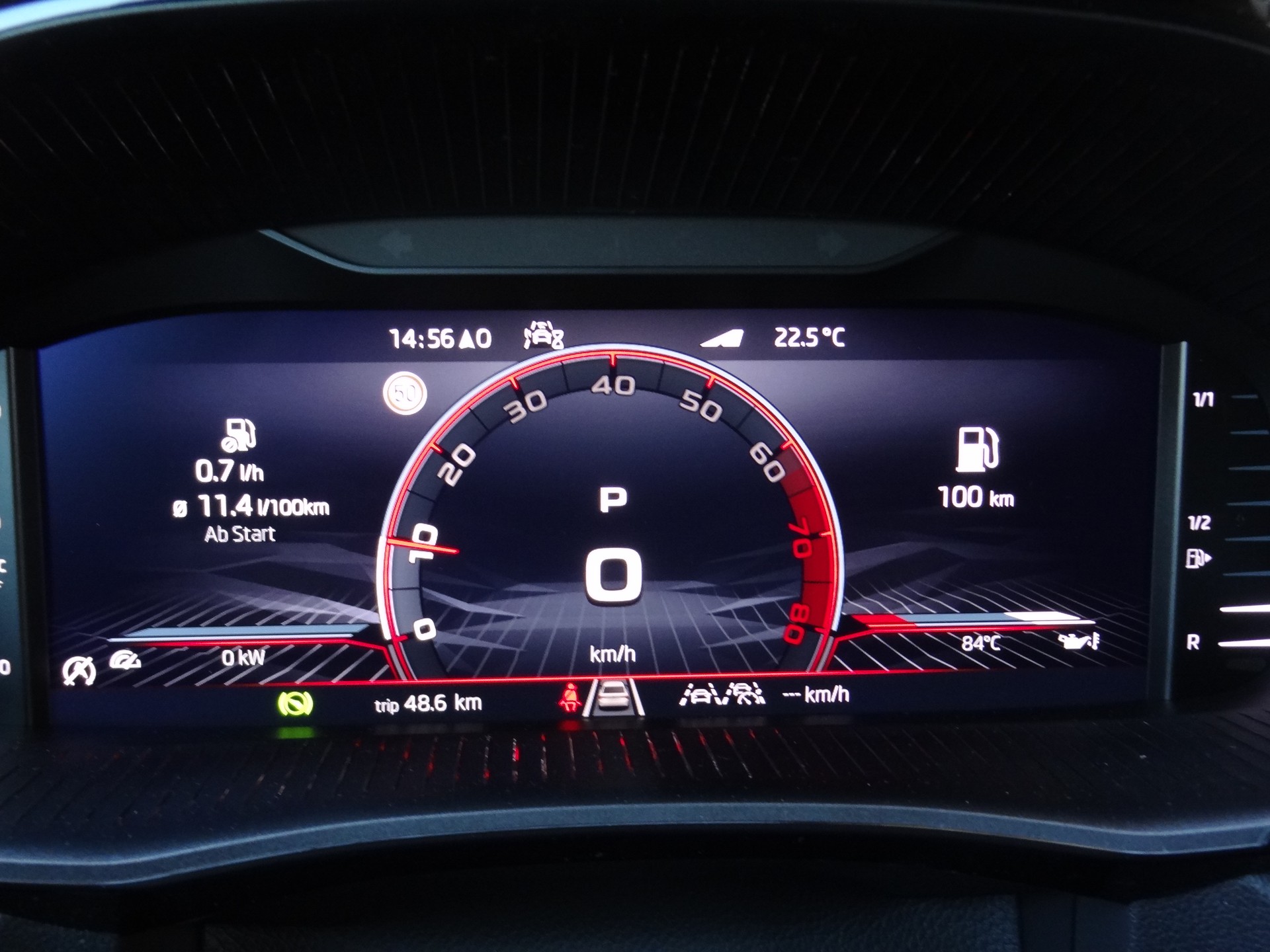 SKODA Fabia 1.0 TSI Monte Carlo DSG-image-11