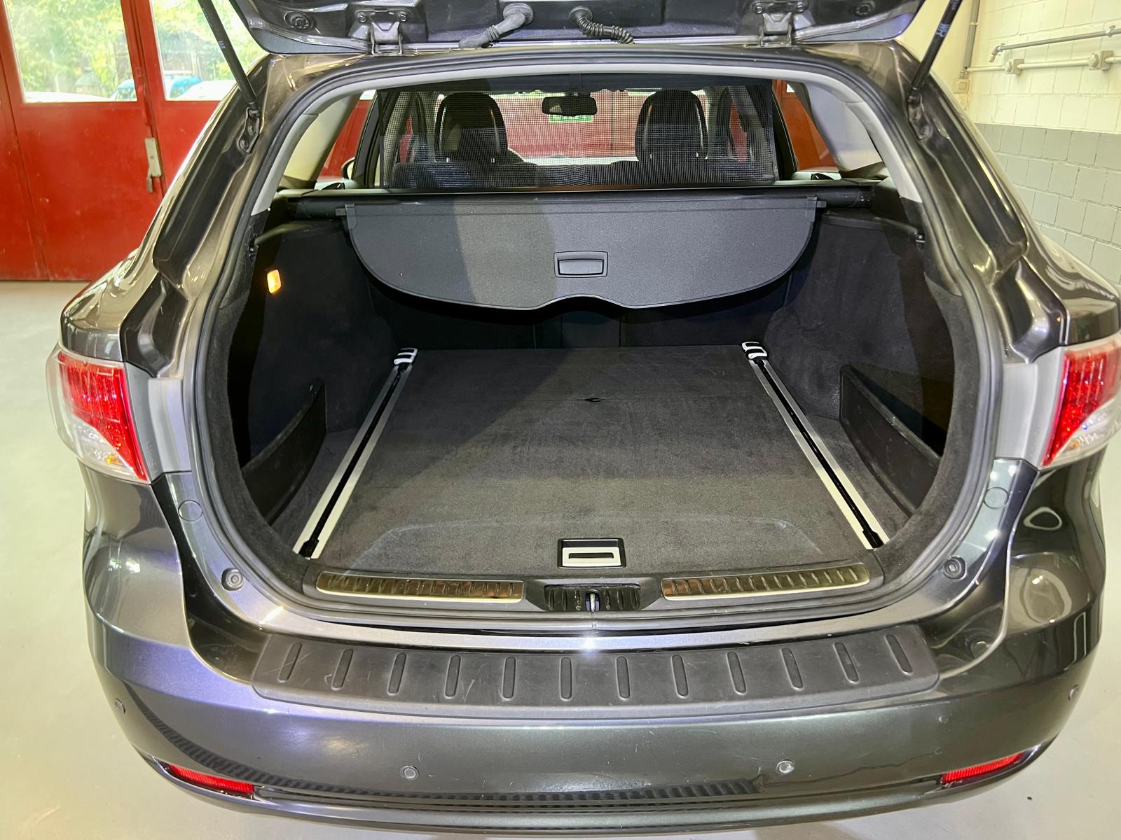 TOYOTA Avensis SW 2.0 Linea Luna Multidrive ✅-image-6