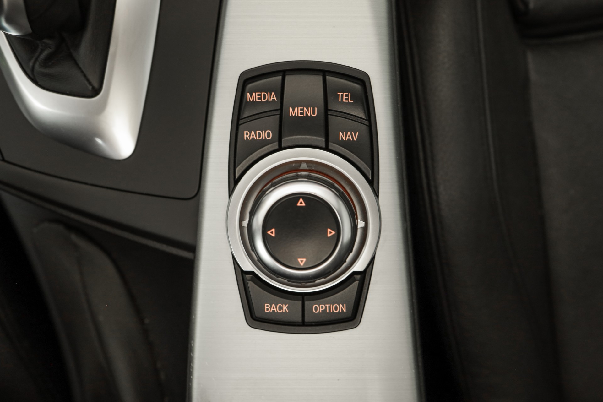 BMW 335i xDrive Touring Steptronic Navigation Professional / Caméra de recul / Accès confort-image-23