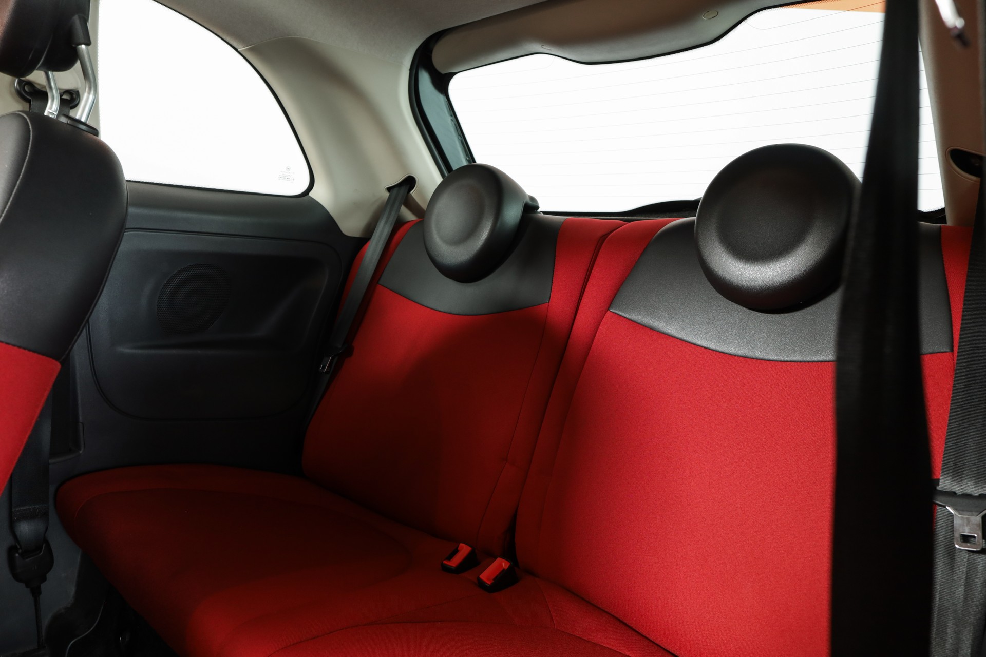 FIAT 500 1.2 Pop • Intérieur bicolore rouge • Radars de recul • Pack Chrome-image-13