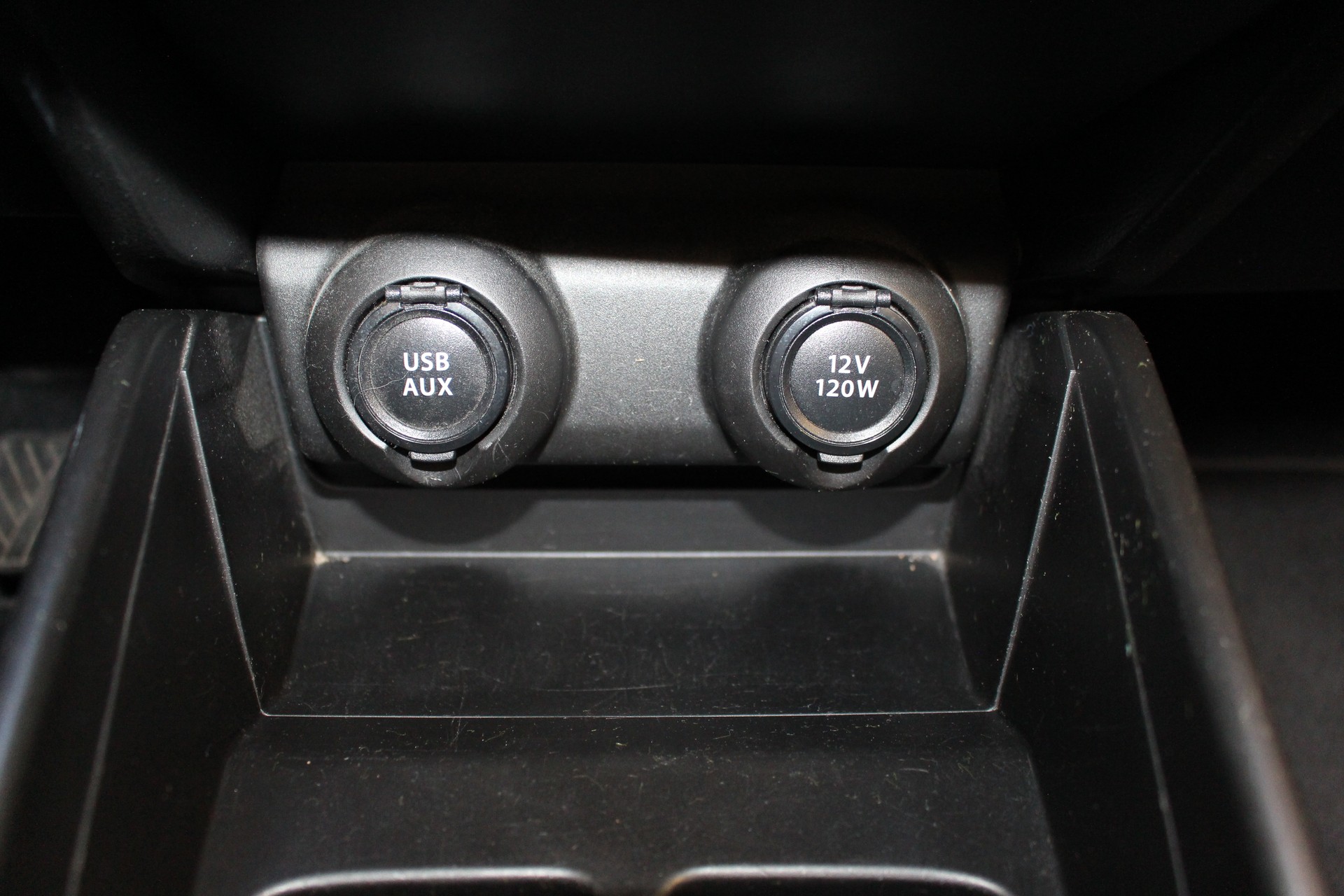 SUZUKI Swift 1.2i 16V SHVS Compact Top Hybrid Allgrip 4x4-image-15