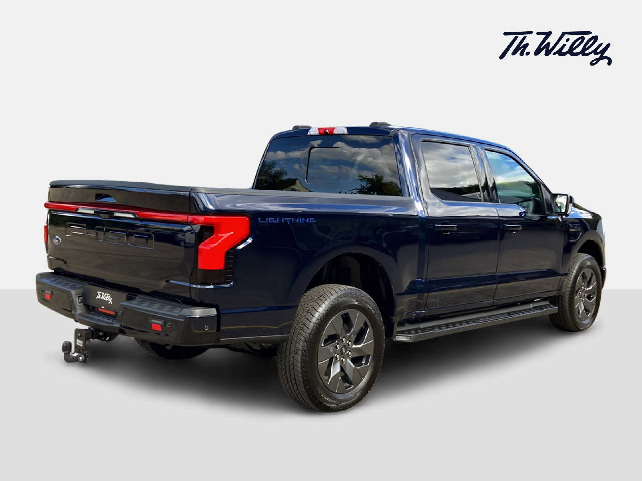 FORD F-150 Lightning DKab.Pick-up 98 kWh Lariat Launch Edition-image-10