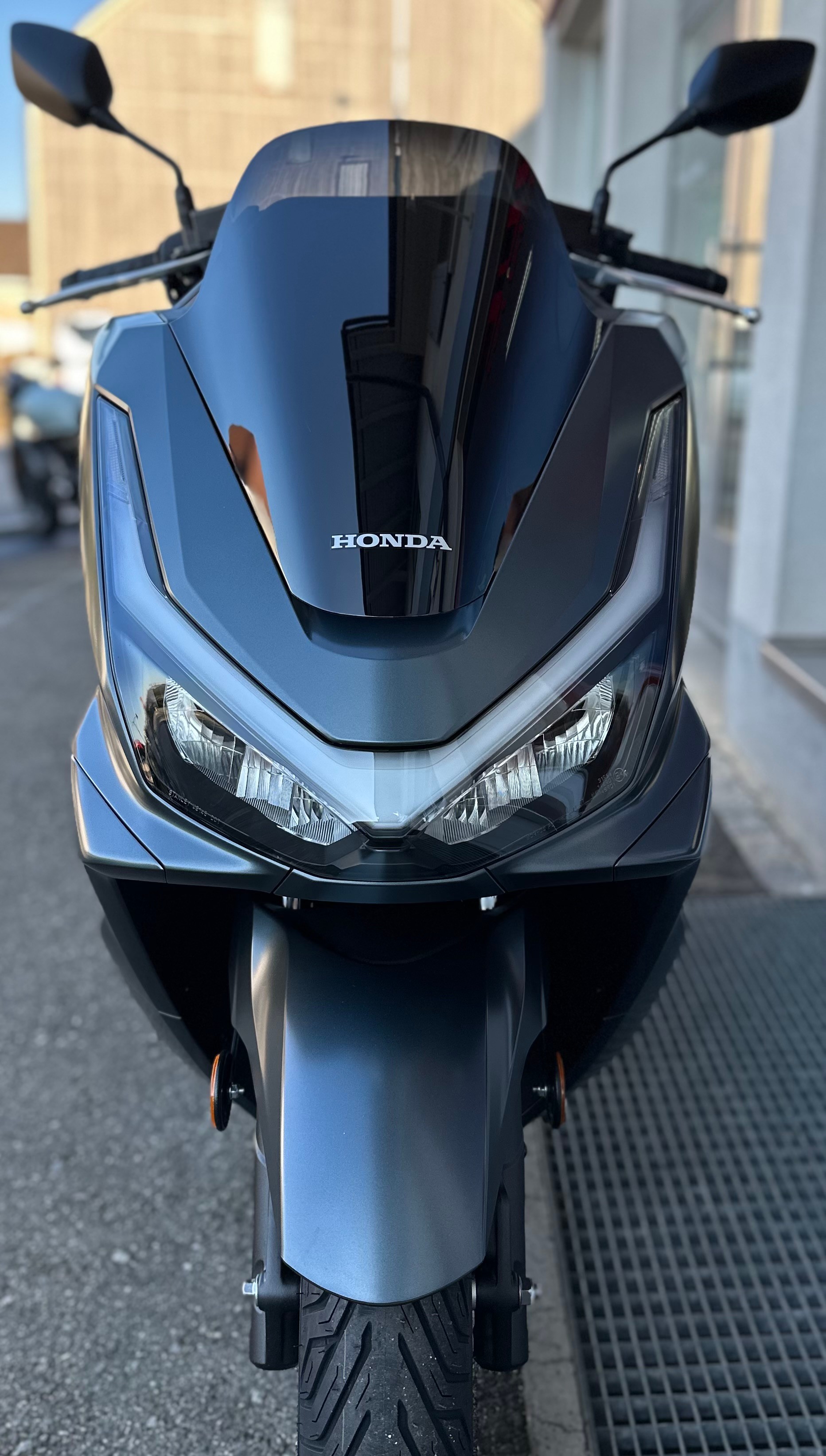 HONDA PCX 125 DX - TFT Konnektivität-image-1