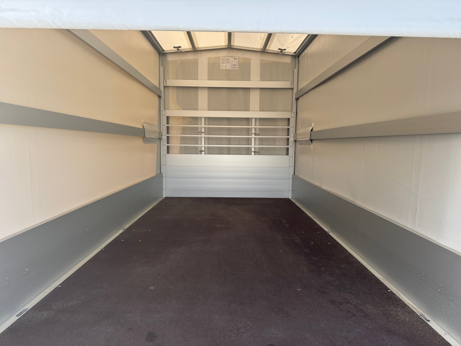 IVECO Daily Brücke m.Verdeck+Hebebühne-image-5