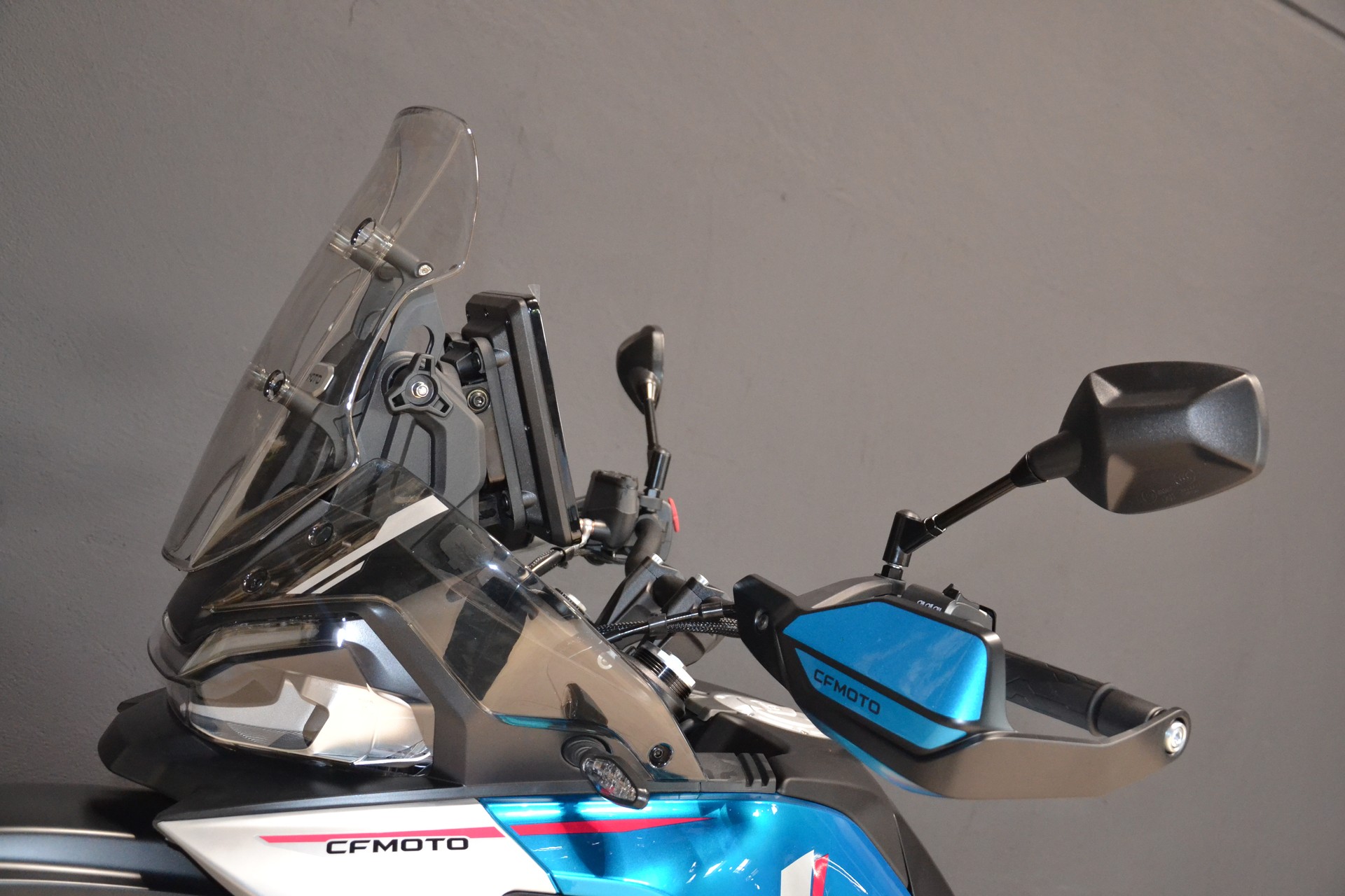 CF MOTO 800 MT-X-image-9