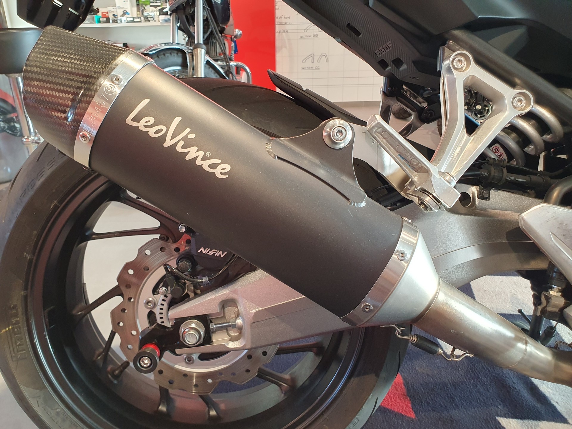 HONDA CB 650 F ABS-image-5