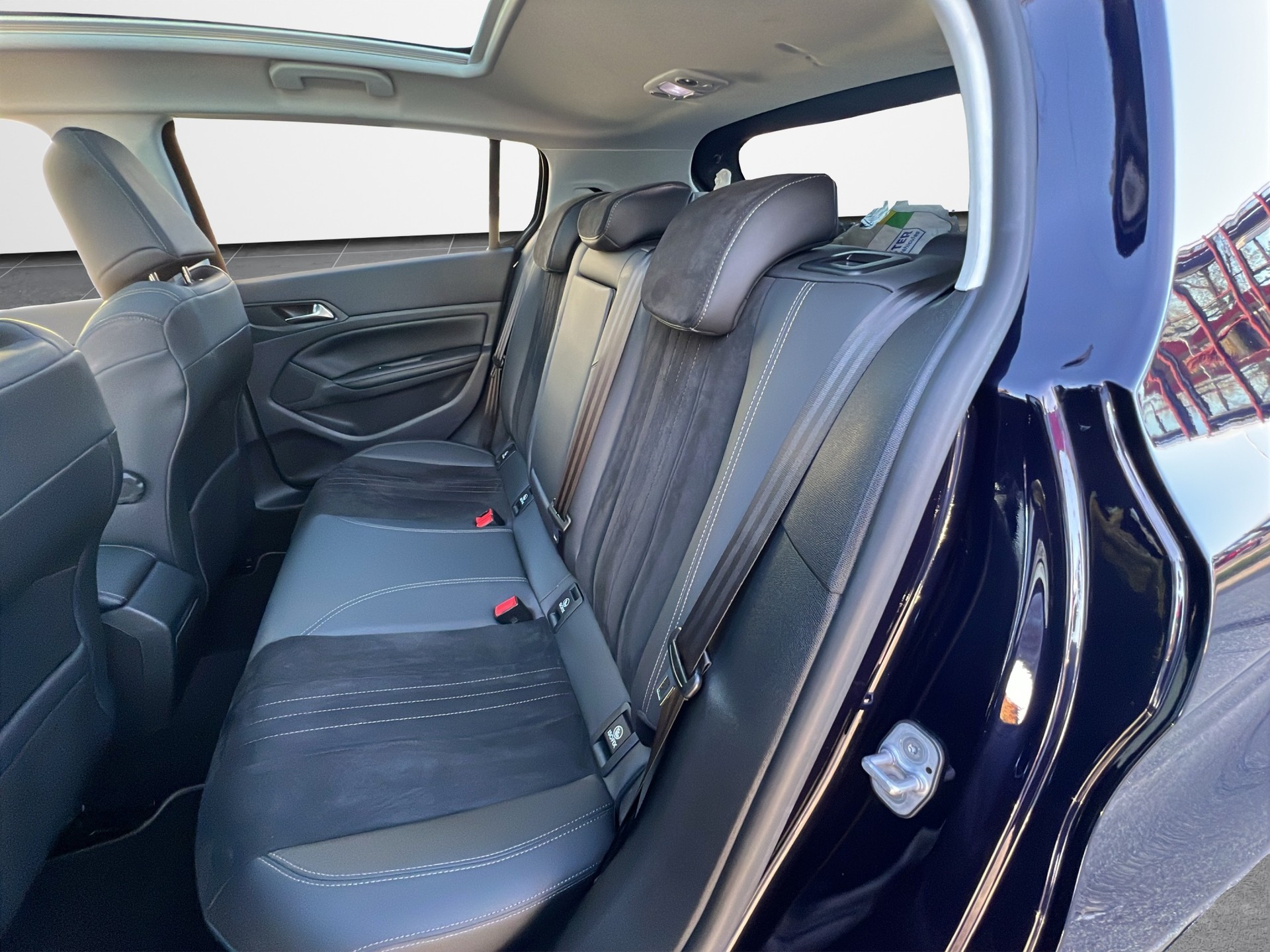 PEUGEOT 308 1.6 THP Féline-image-11