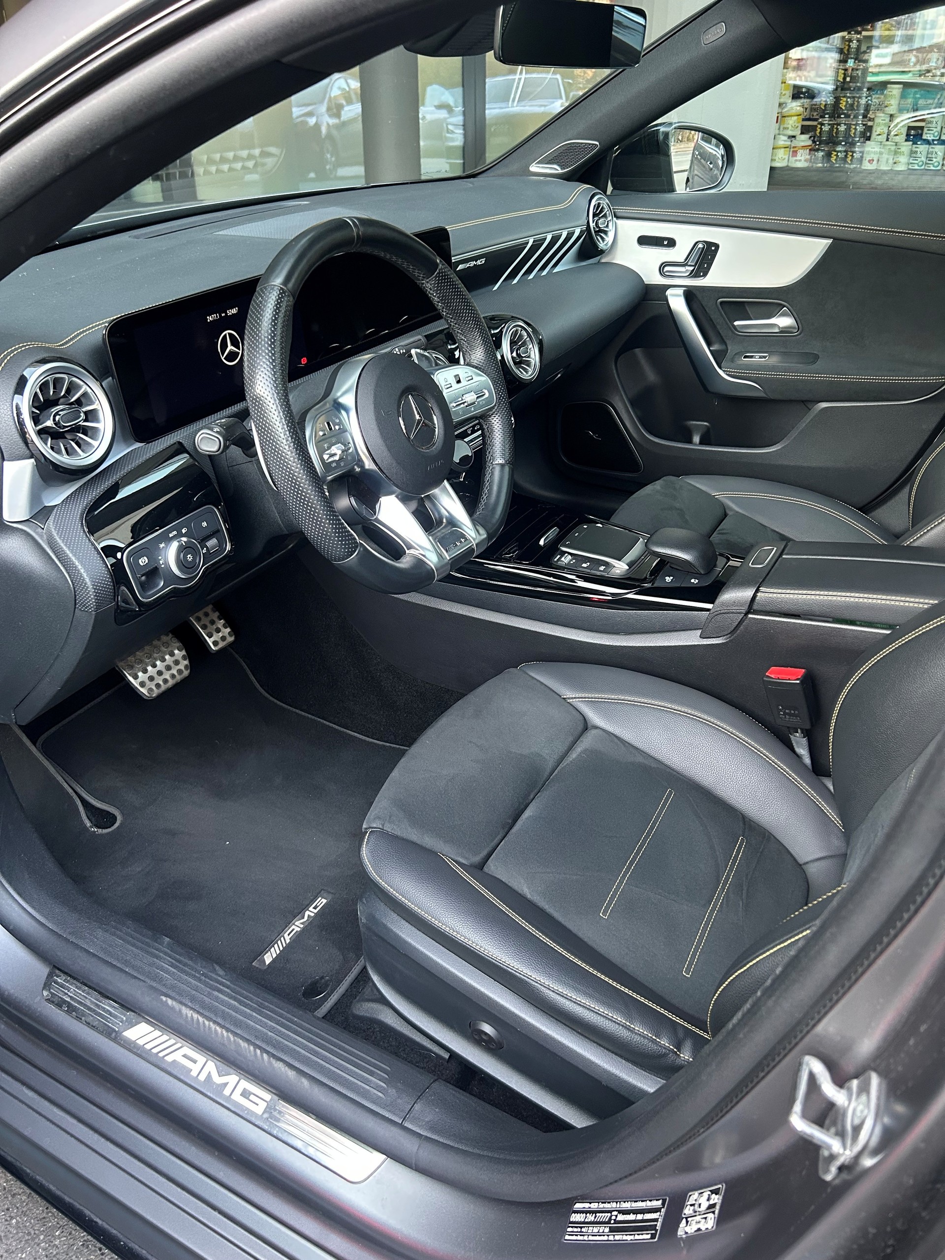 MERCEDES-BENZ CLA 45 S AMG 4Matic+ 8G-DCT-image-5