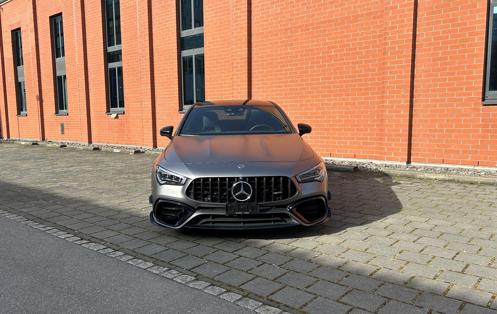 MERCEDES-BENZ CLA 45 S AMG 4Matic+ 8G-DCT-image-2