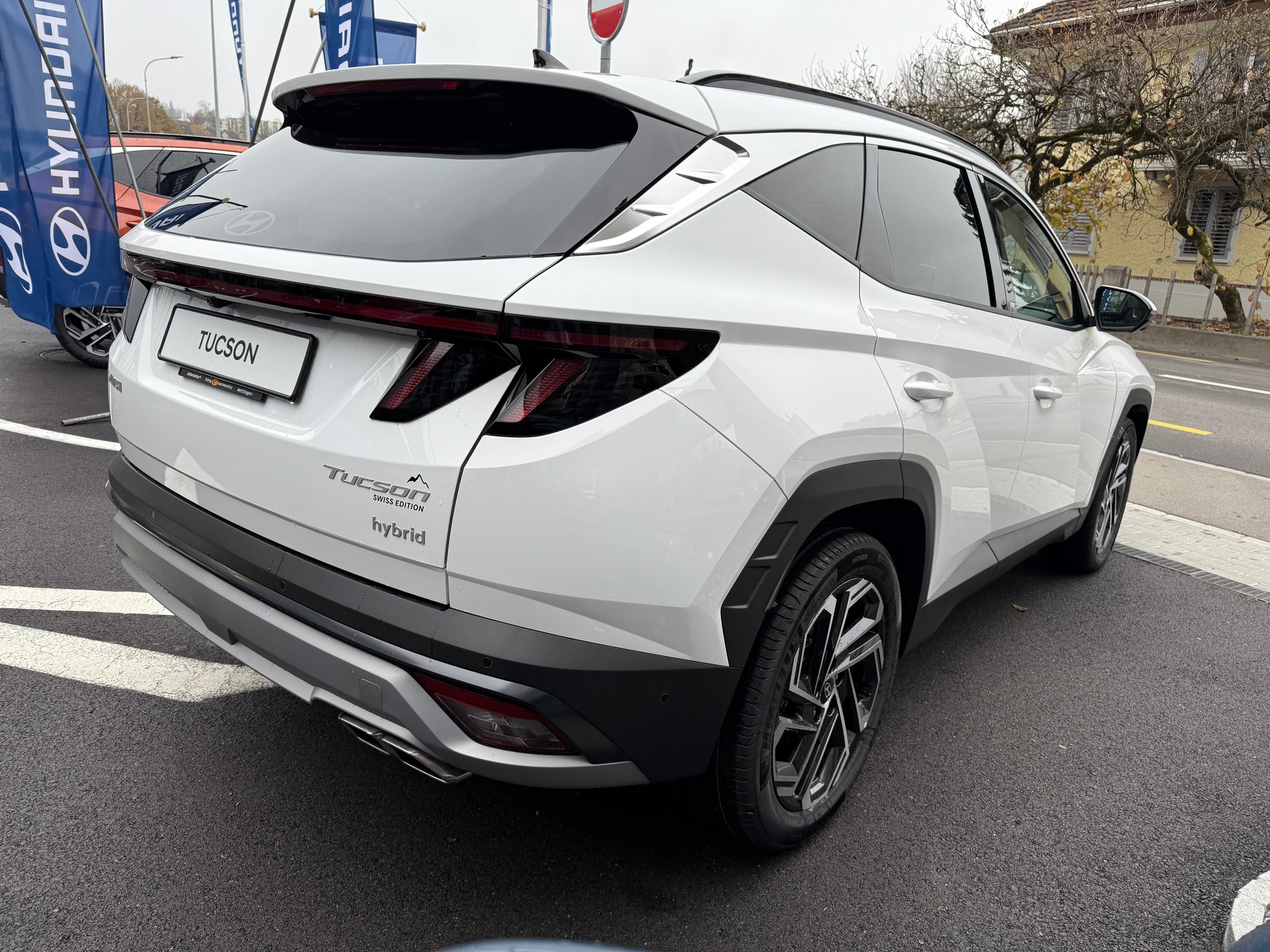 HYUNDAI Tucson 1.6 TGDI HEV Vertex Swiss Edi. 4WD-image-5