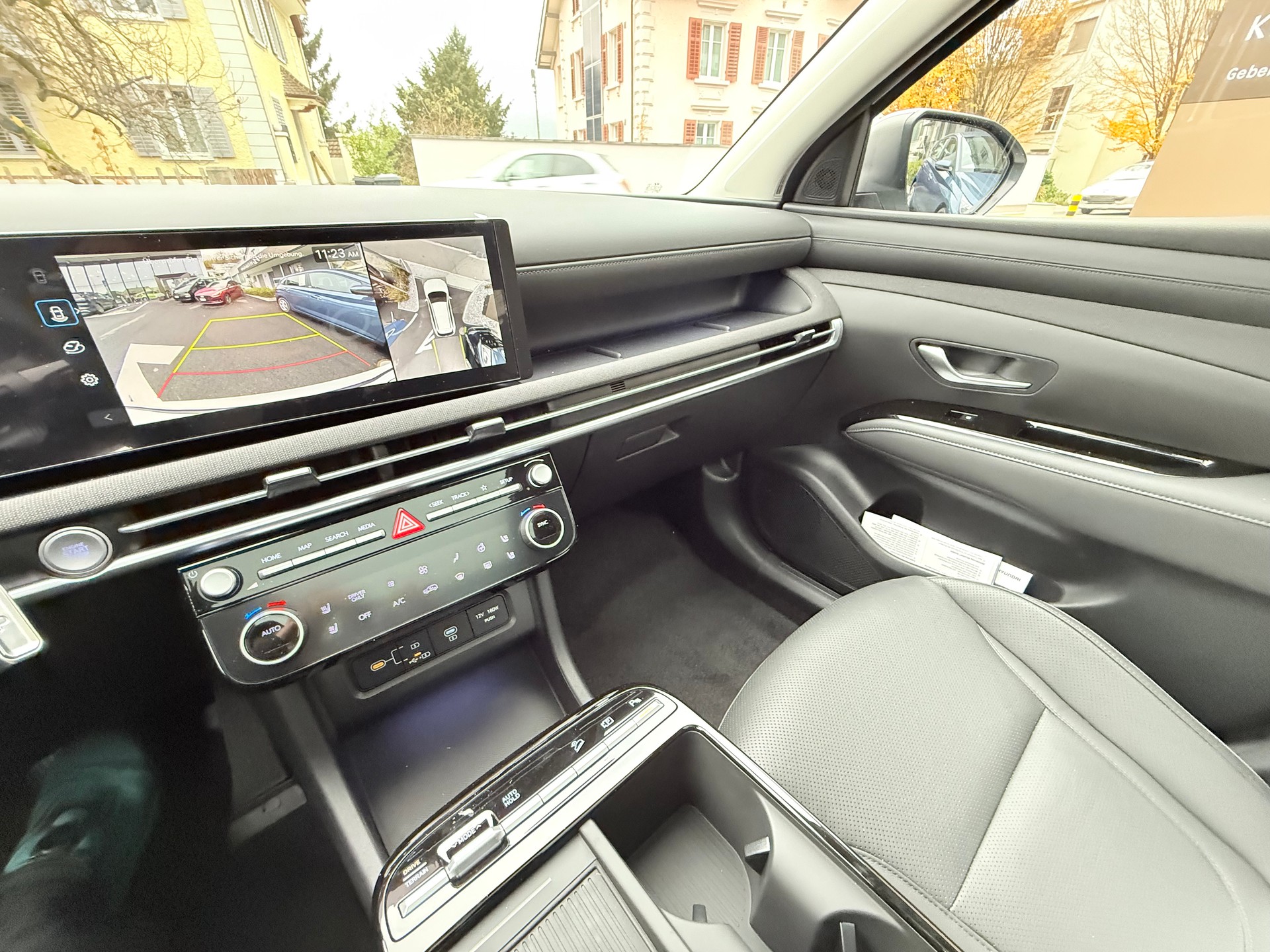 HYUNDAI Tucson 1.6 TGDI HEV Vertex Swiss Edi. 4WD-image-16