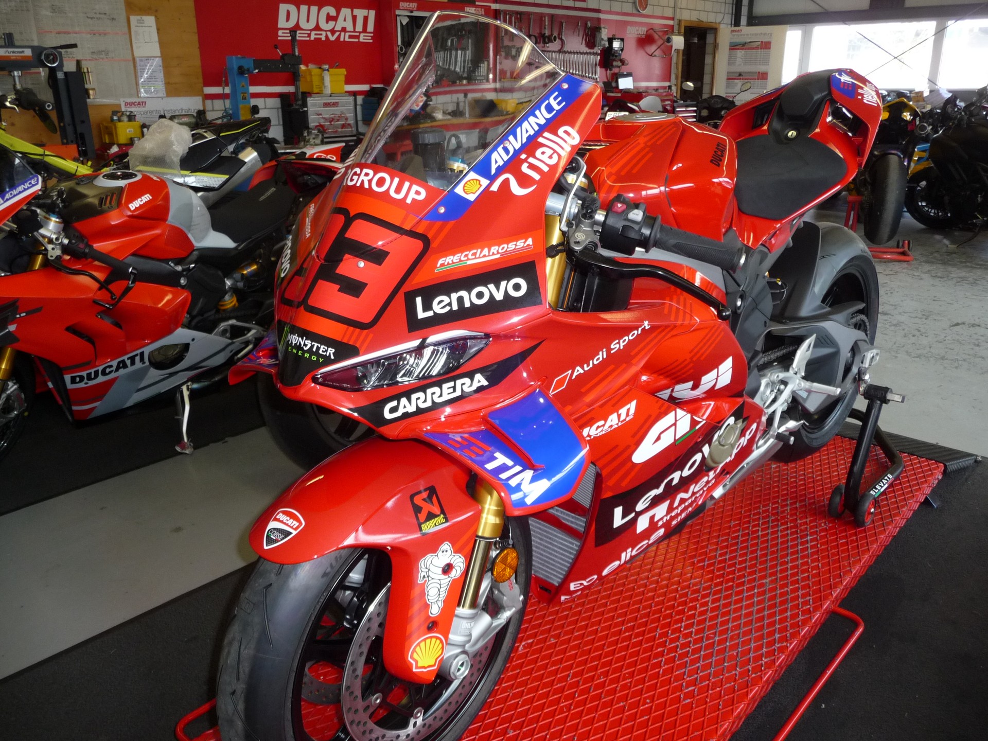 DUCATI MKL MARQUEZ REPLICA-image-5