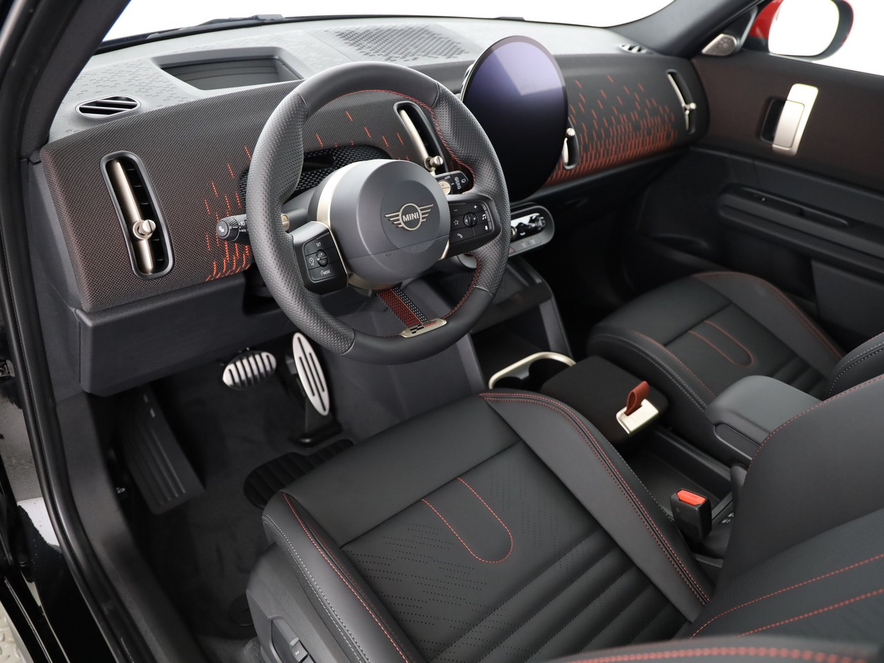 MINI John Cooper Works Countryman ALL4-image-12
