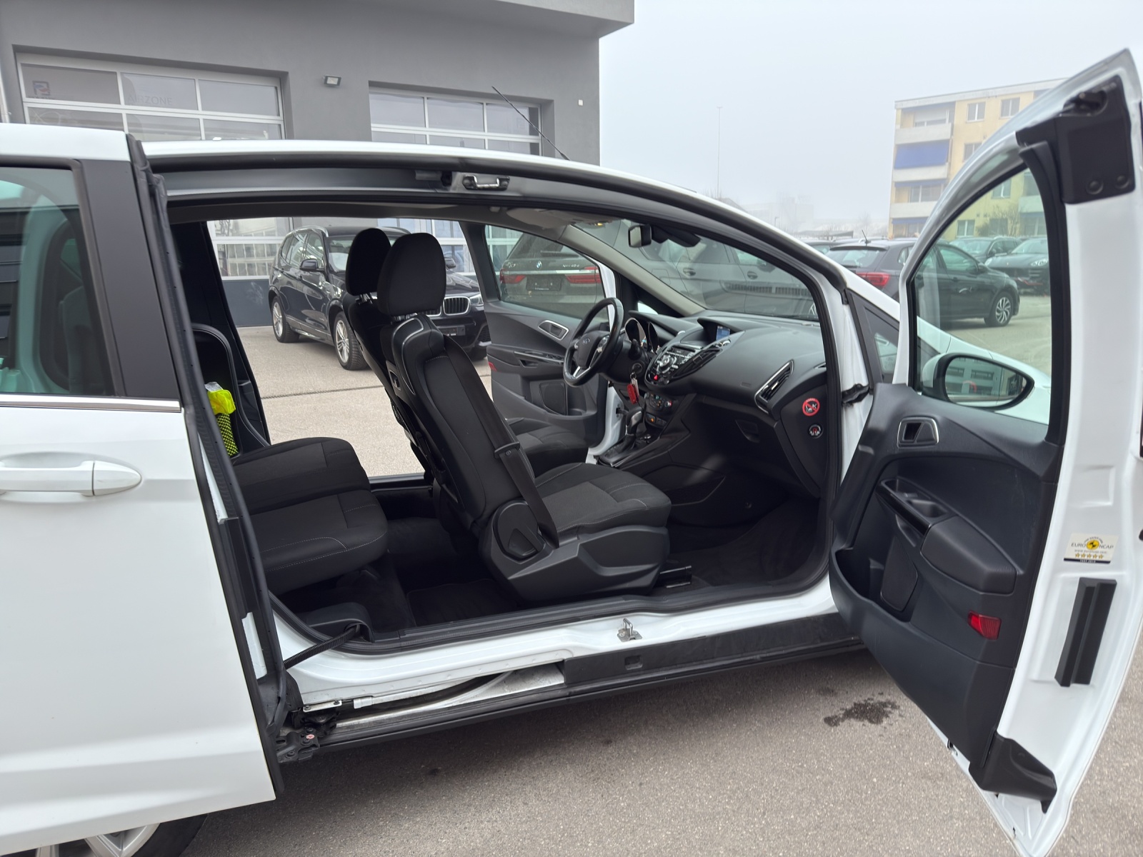 FORD B-Max 1.6 Ti-VCT Trend PowerShift-image-27