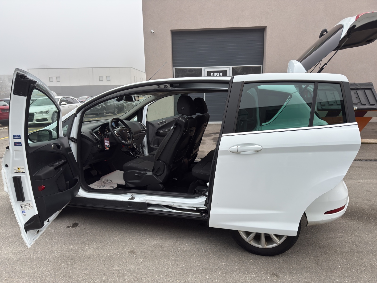 FORD B-Max 1.6 Ti-VCT Trend PowerShift-image-23