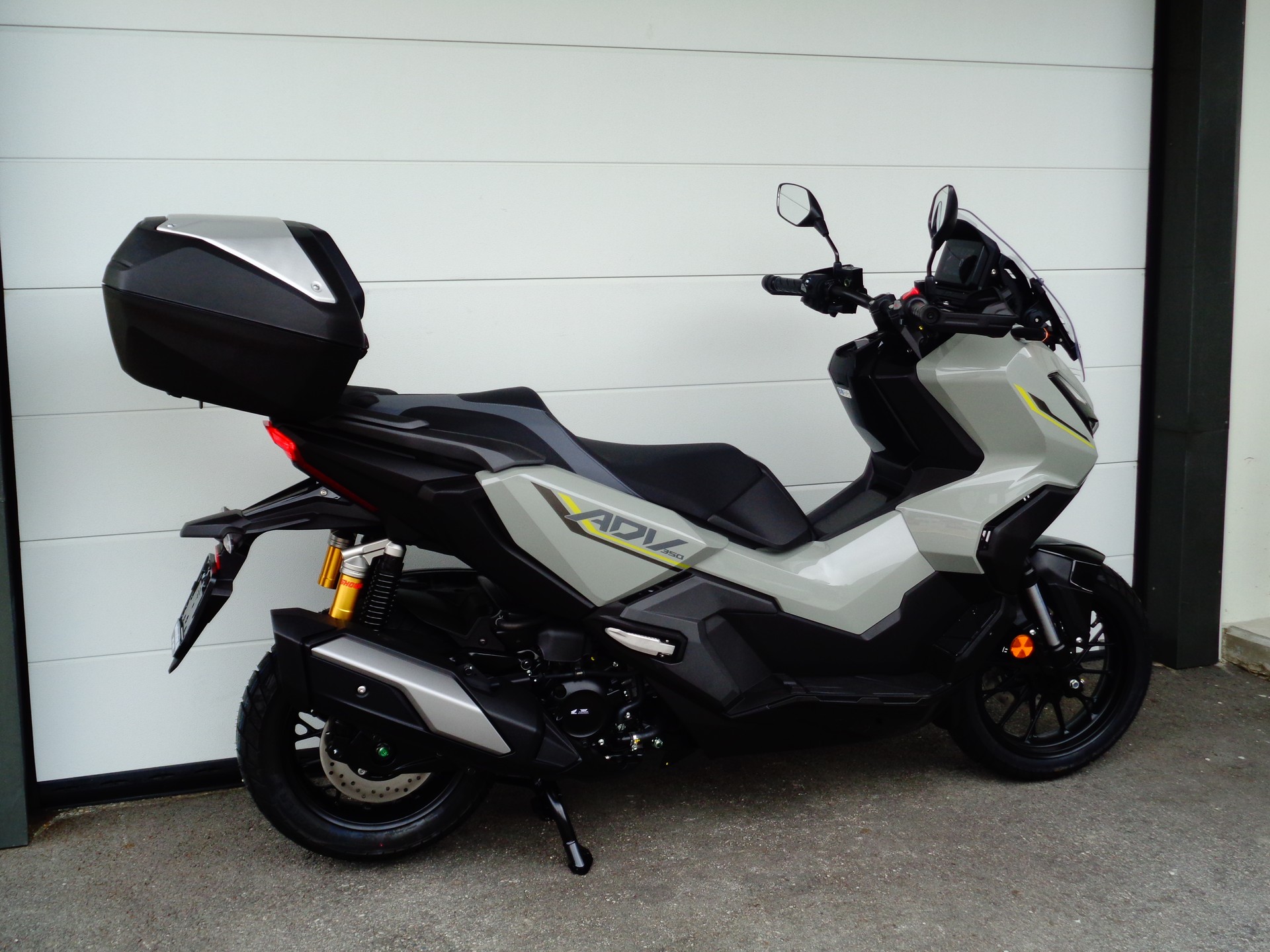 HONDA ADV 350-image-4