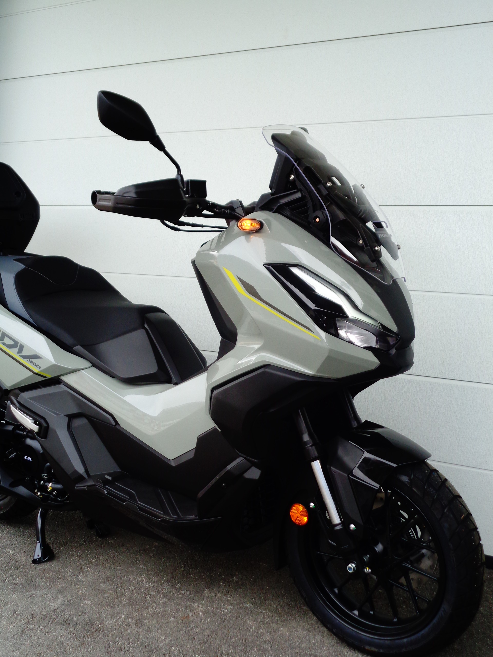 HONDA ADV 350-image-2