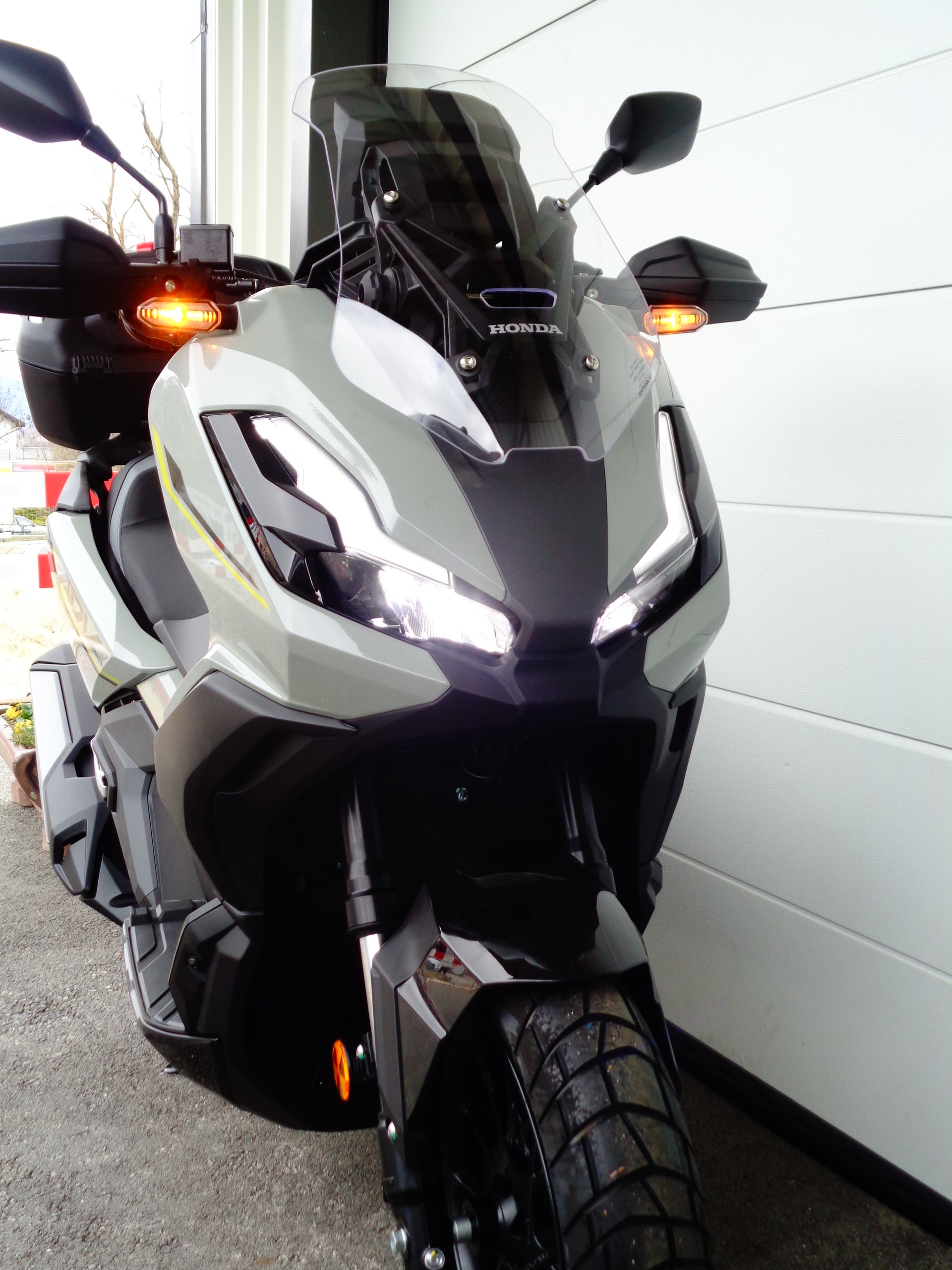 HONDA ADV 350-image-3