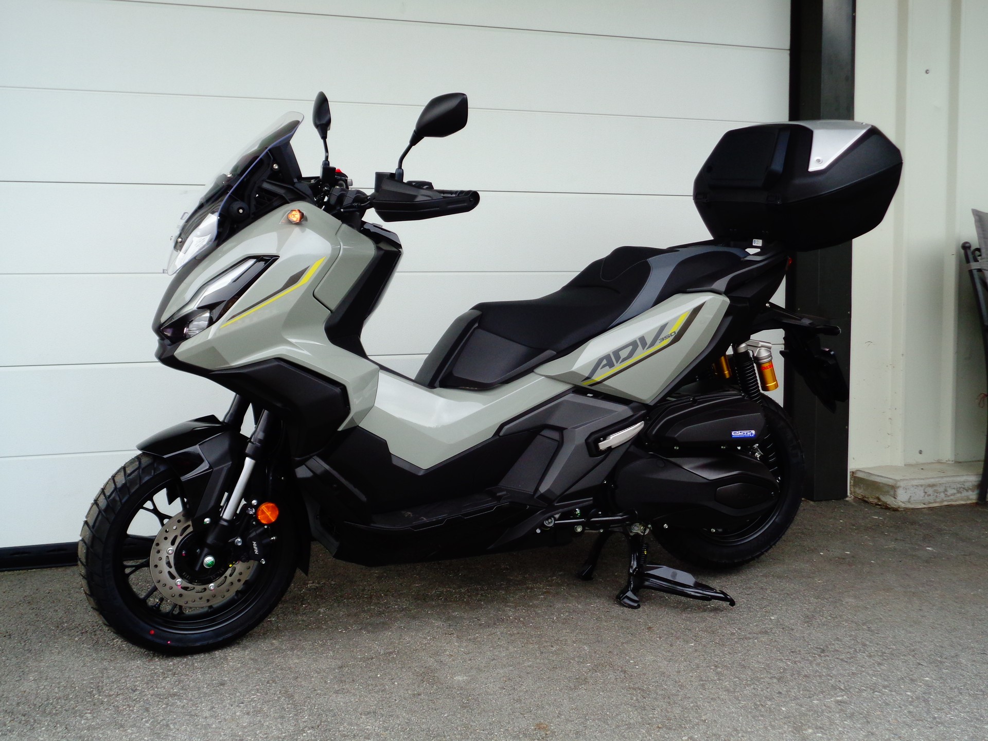 HONDA ADV 350-image-8