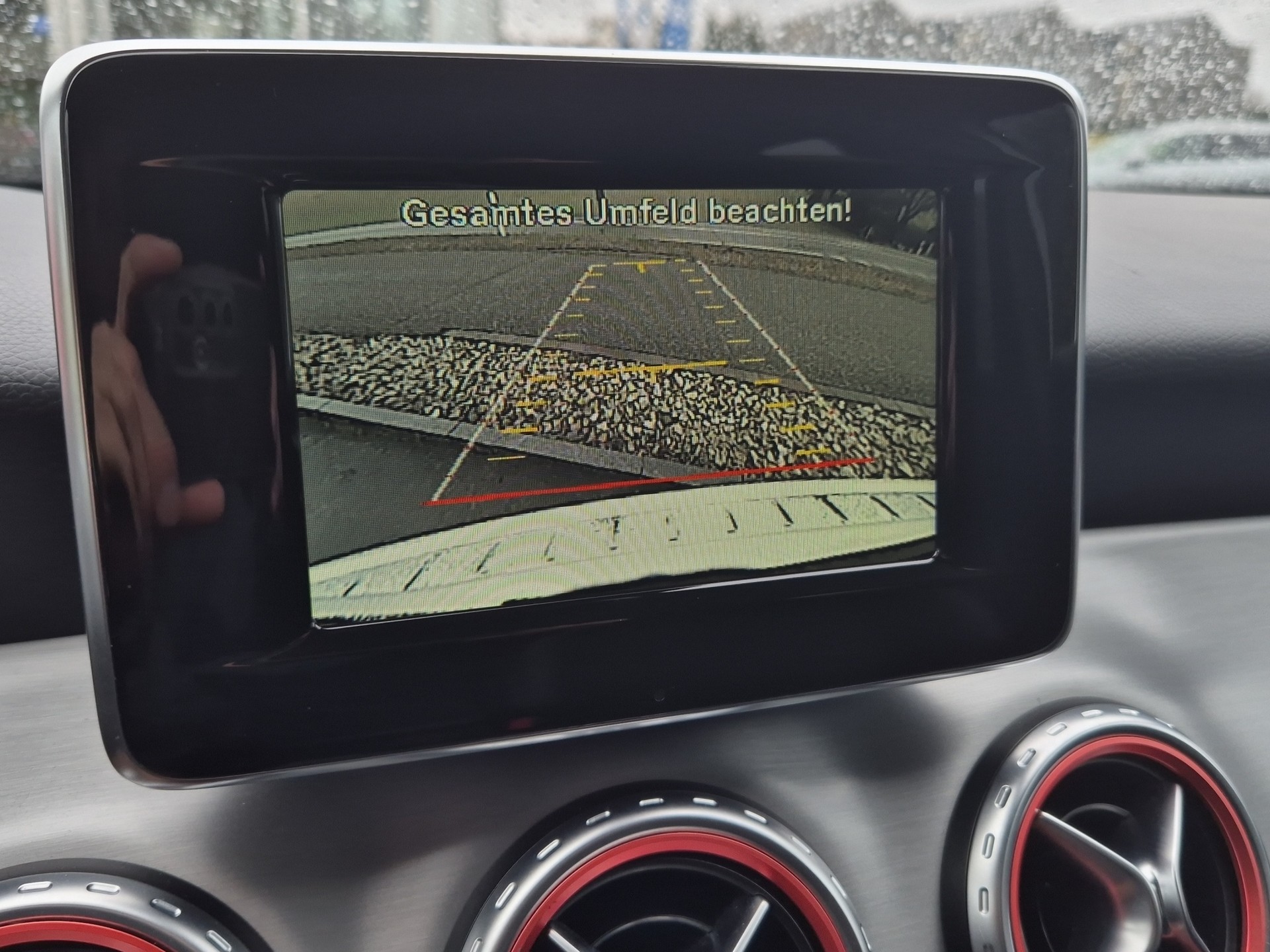 MERCEDES-BENZ GLA 250 AMG Line 4Matic 7G-DCT-image-21
