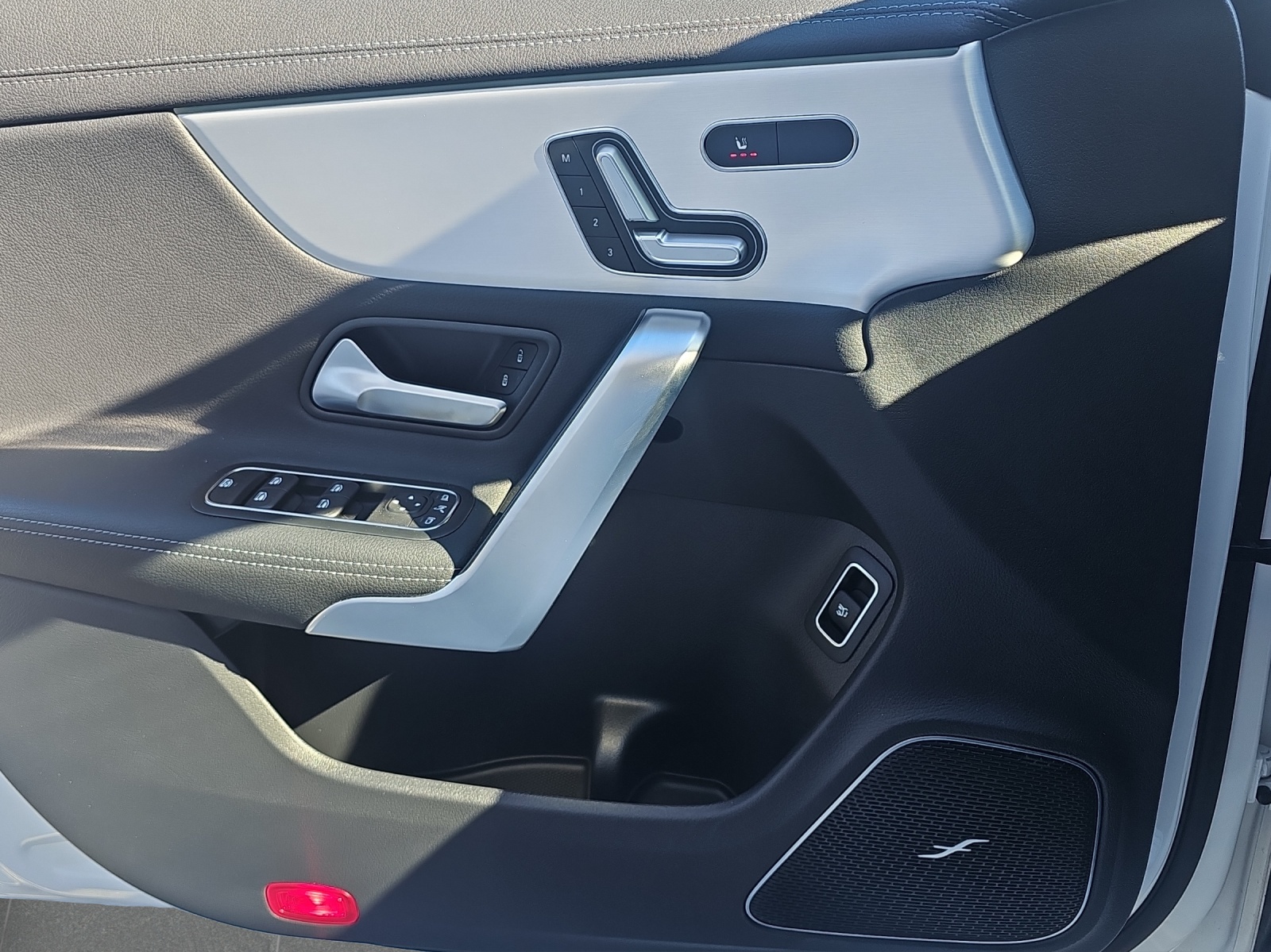 MERCEDES-BENZ CLA Shooting Brake 45 S AMG 4Matic 8G-DCT-image-14