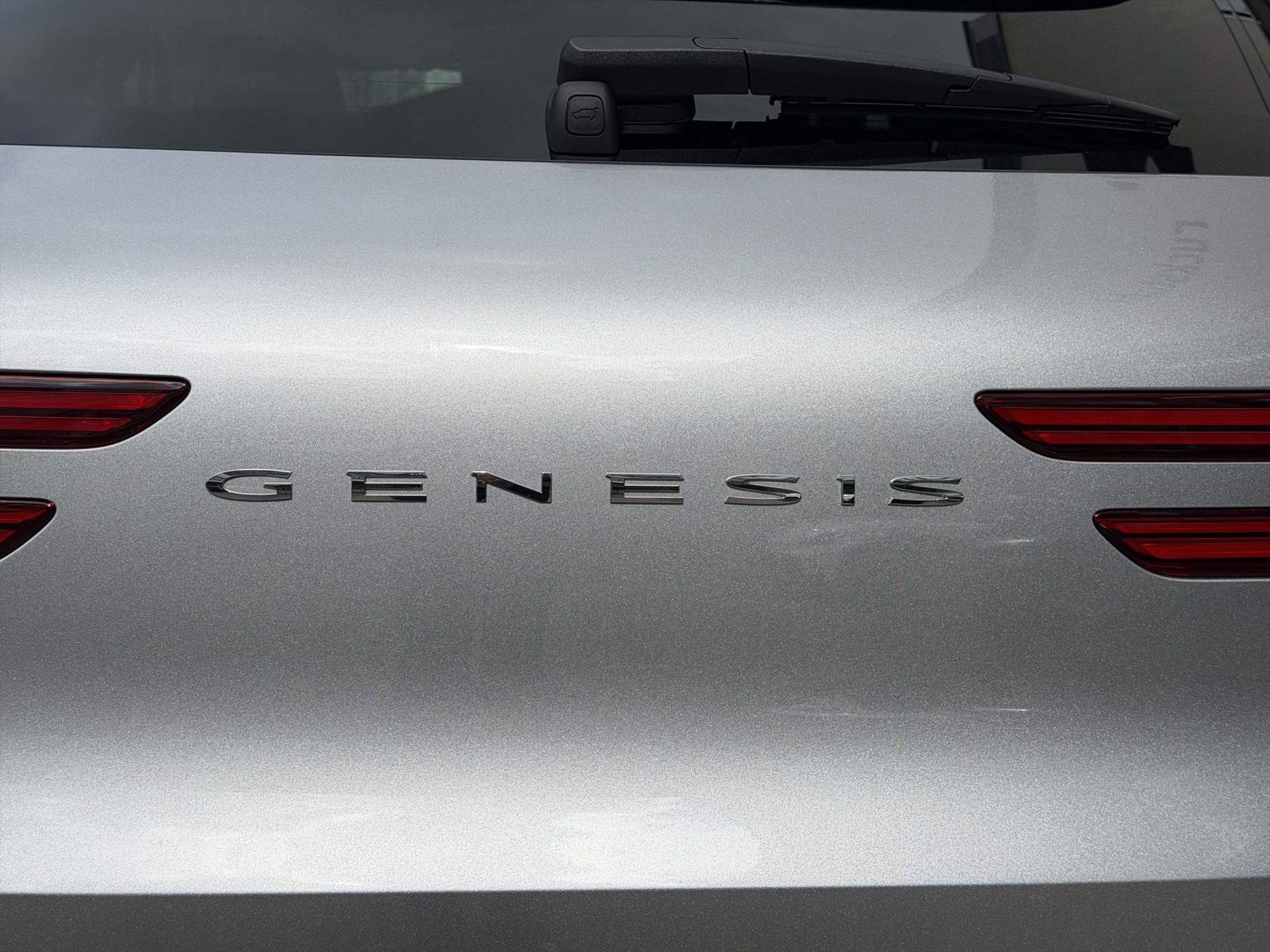 GENESIS GV70 Dual Motor Sport AWD-image-14