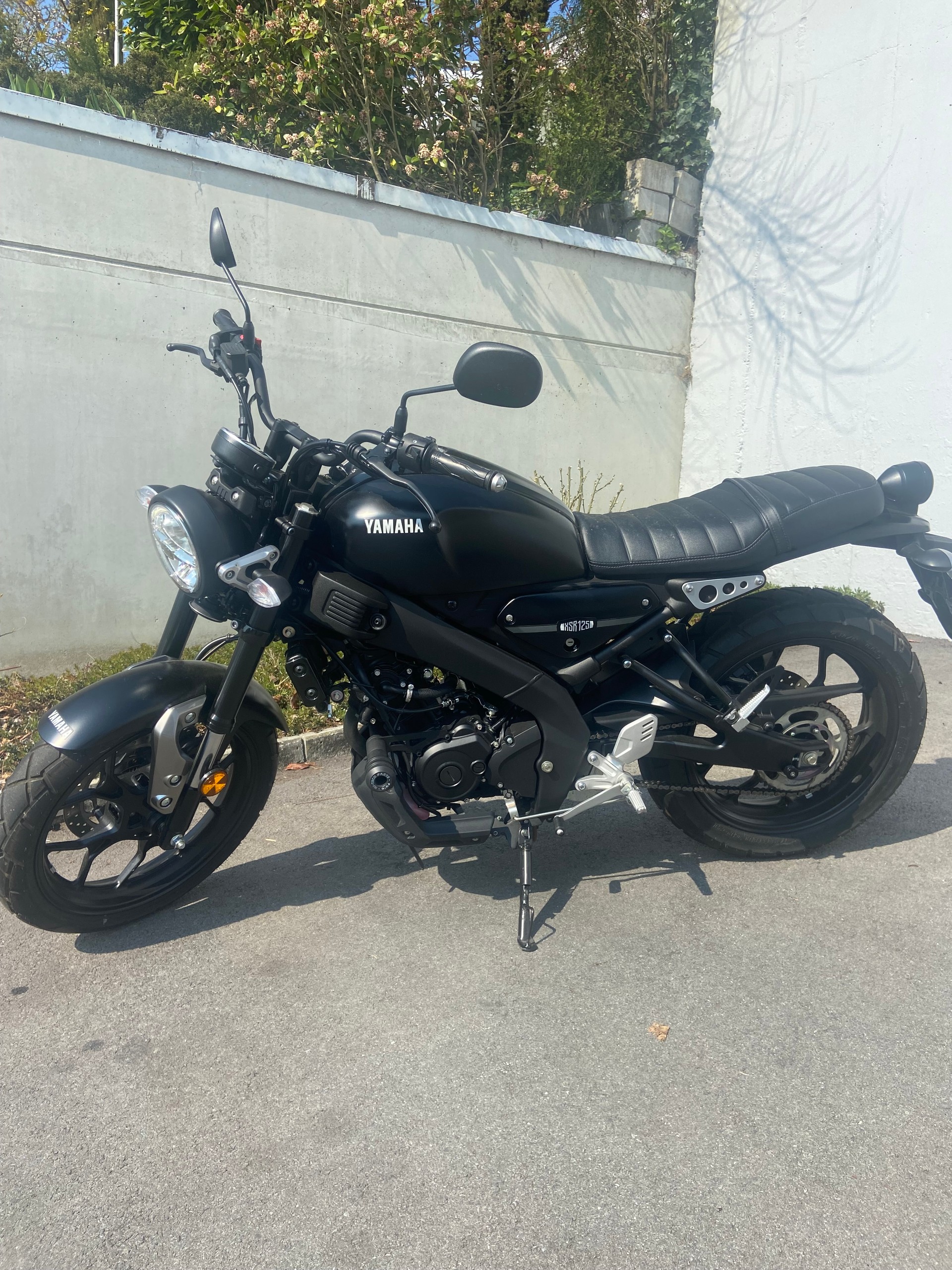 YAMAHA XSR 125-image-0