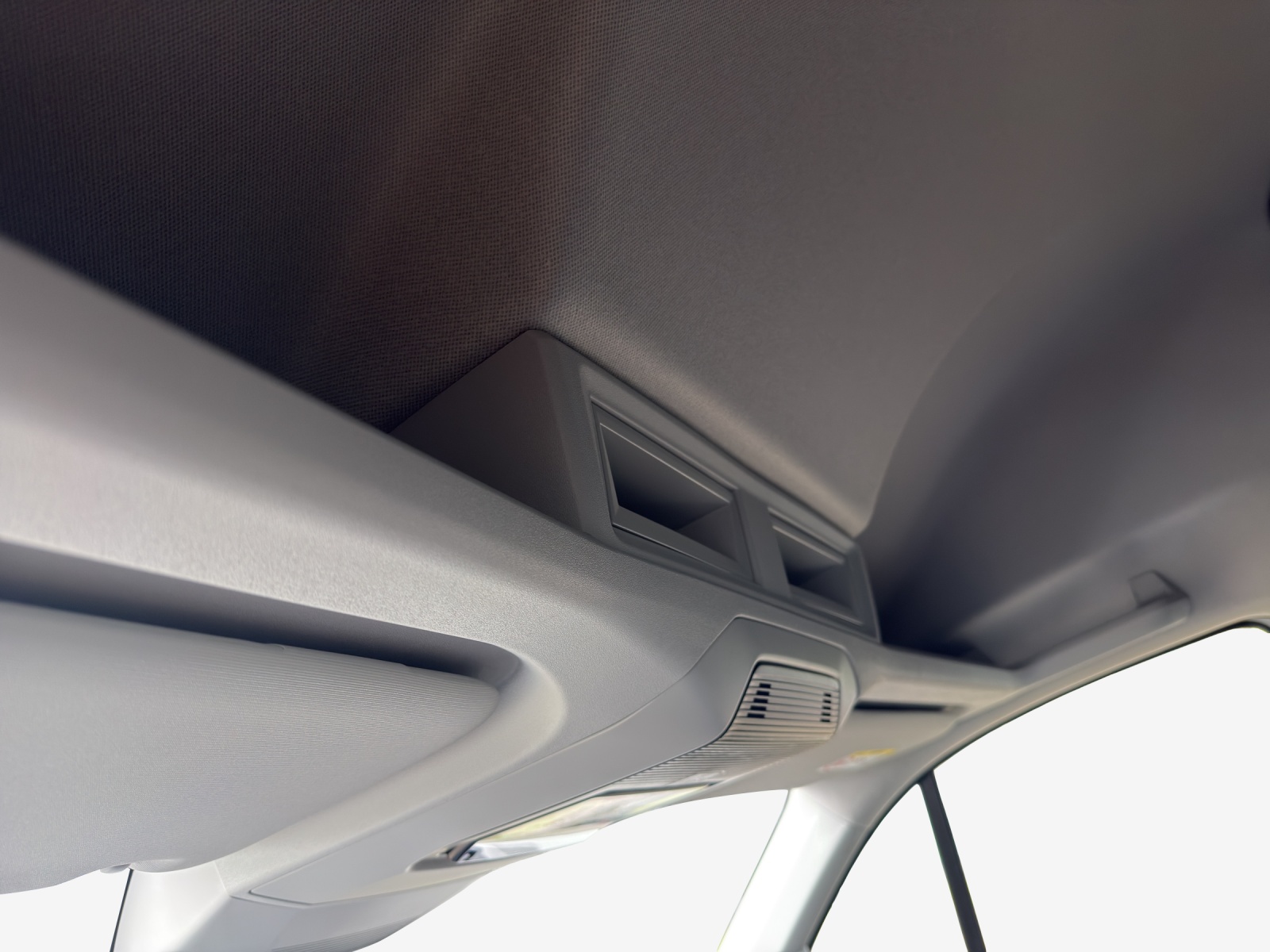 VW Crafter 35 2.0 BiTDI Entry L3 A-image-13