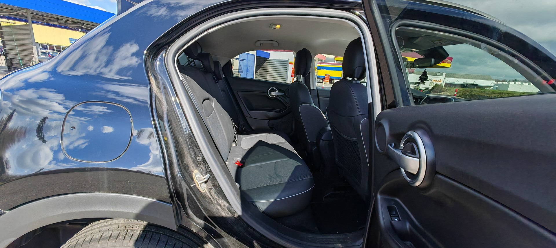 FIAT 500X 2.0 MJ Cross Plus 4x4 Automatic-image-3