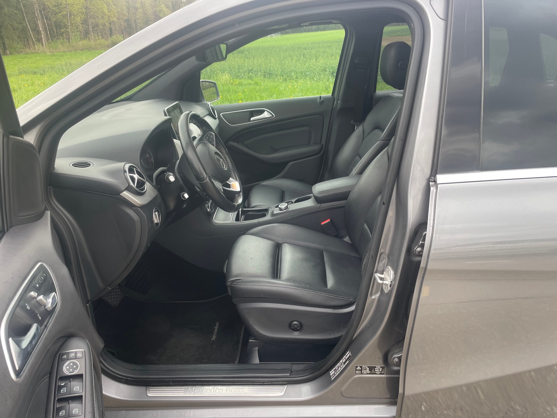 MERCEDES-BENZ B 200 CDI Style 4Matic 7G-DCT-image-7